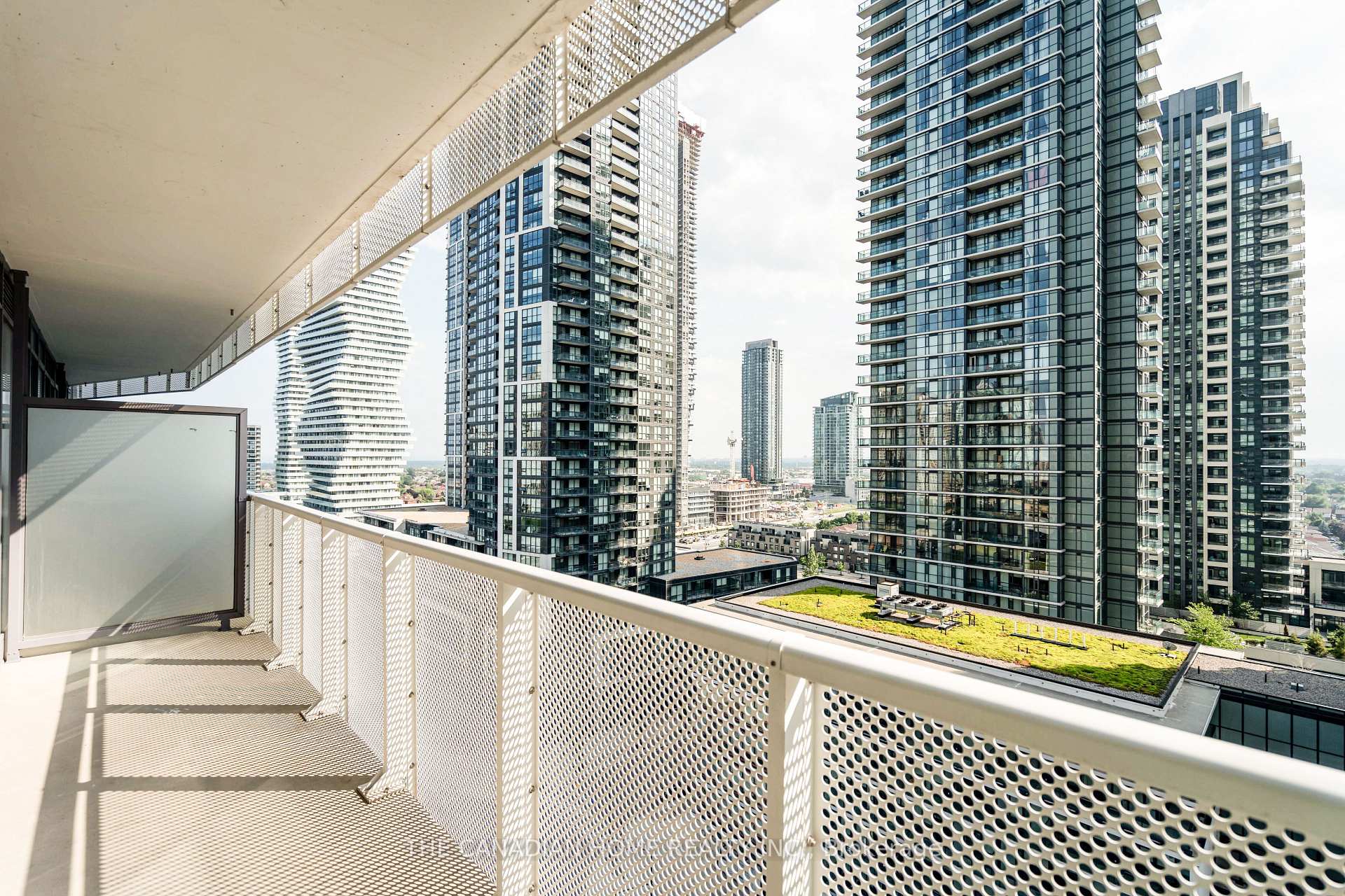 Photo 18 of Unit 1412, 4065 Confederation Parkway, Mississauga, City Centre — HOMEH