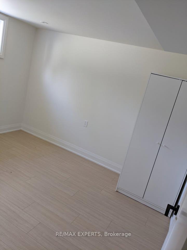 Photo 3 of Unit Bsmt, 41 Gort Avenue, Etobicoke, Alderwood — HOMEH