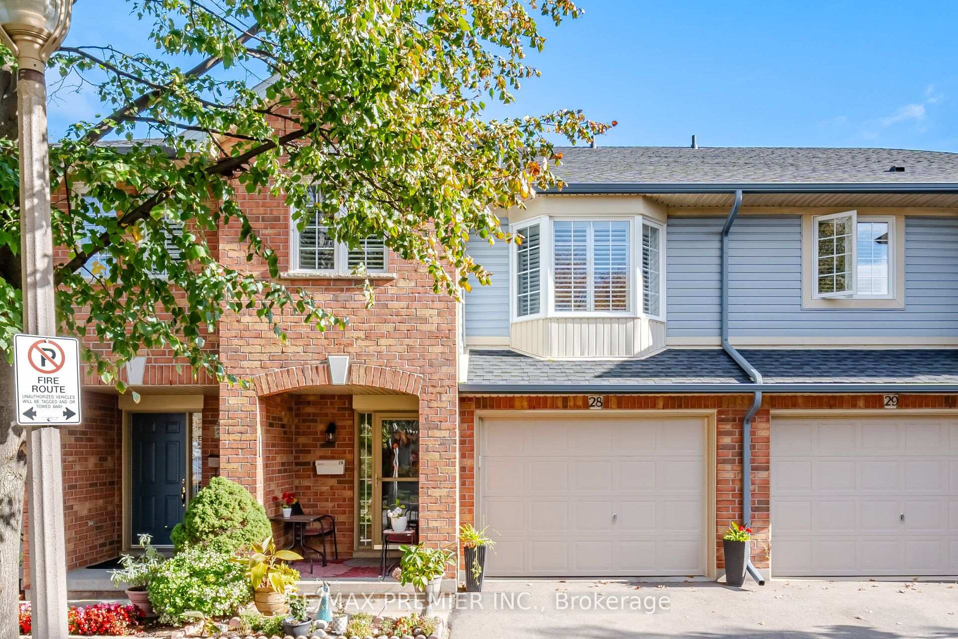 Photo 1 of Unit 28, 311 Highway 8, Hamilton, Stoney Creek — HOMEH