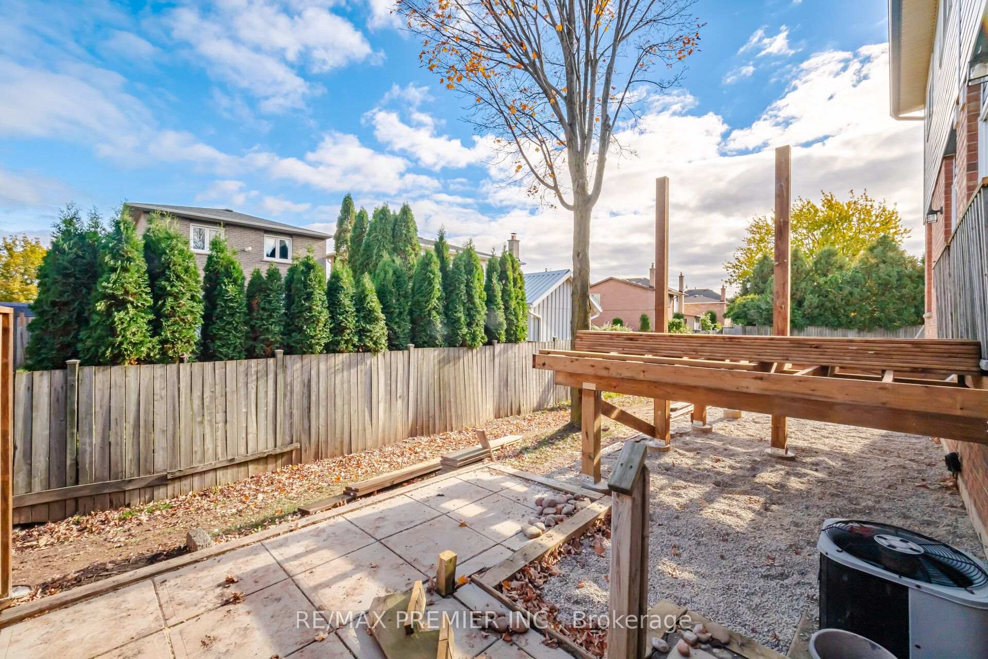 Photo 45 of Unit 28, 311 Highway 8, Hamilton, Stoney Creek — HOMEH