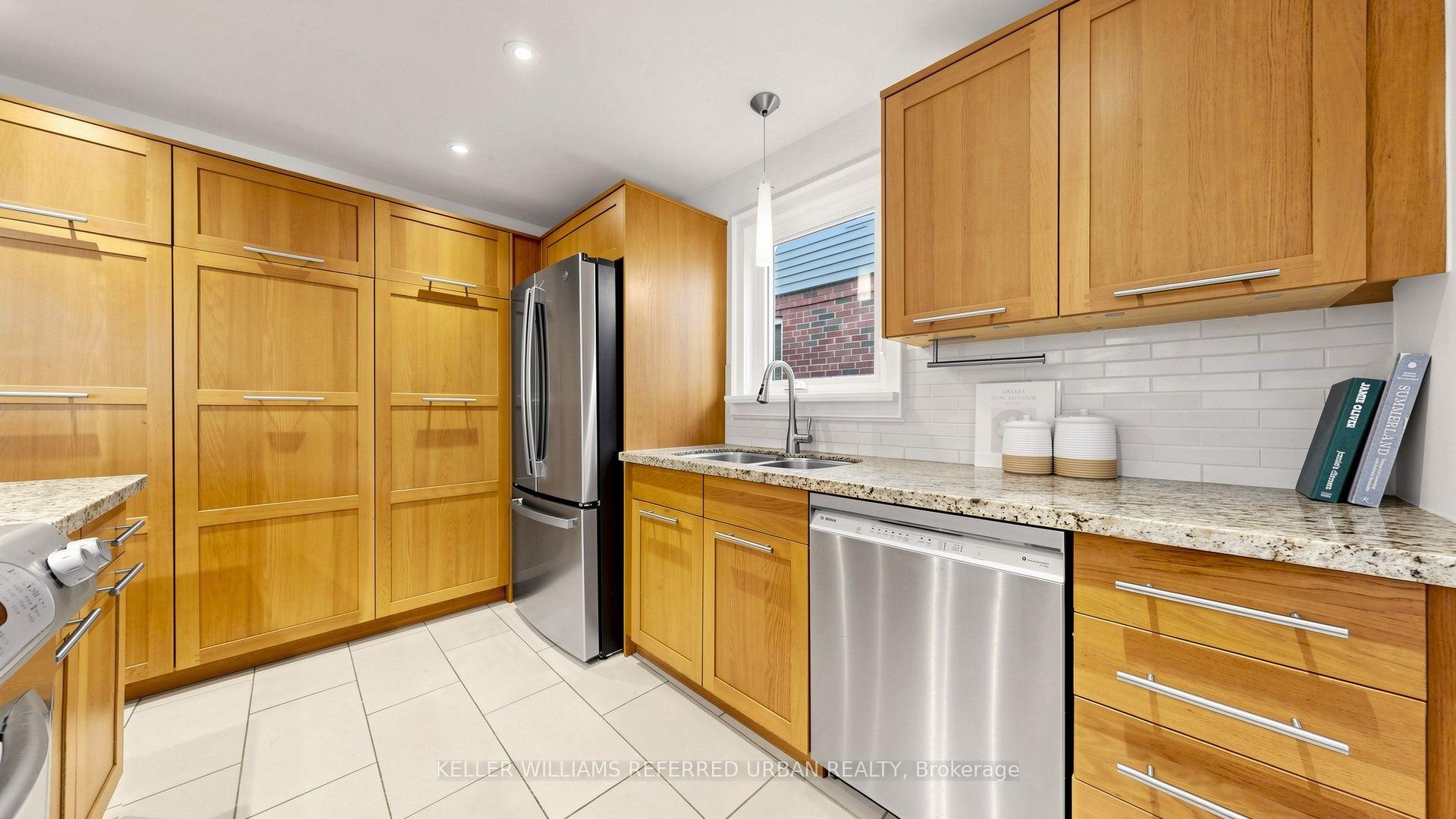 Photo 14 of 11 Crestland Avenue, Toronto, Danforth Village-East York — HOMEH