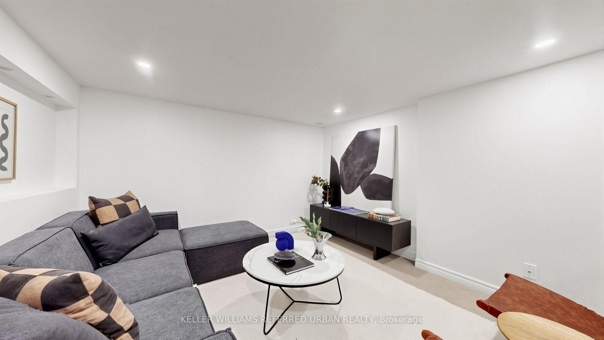 Photo 37 of 11 Crestland Avenue, Toronto, Danforth Village-East York — HOMEH