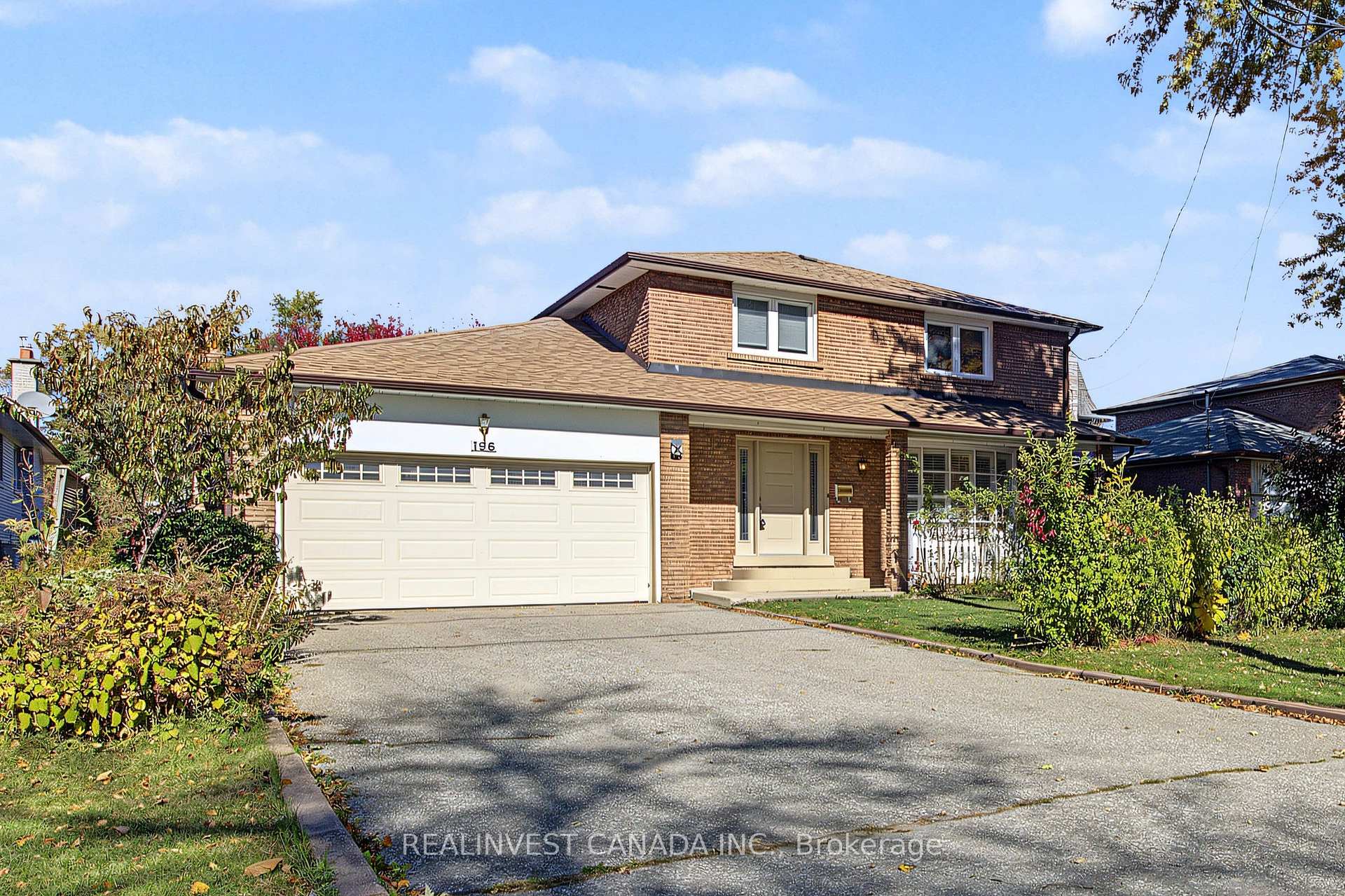 Photo 1 of 196 Weldrick Road W, Richmond Hill, North Richvale — HOMEH