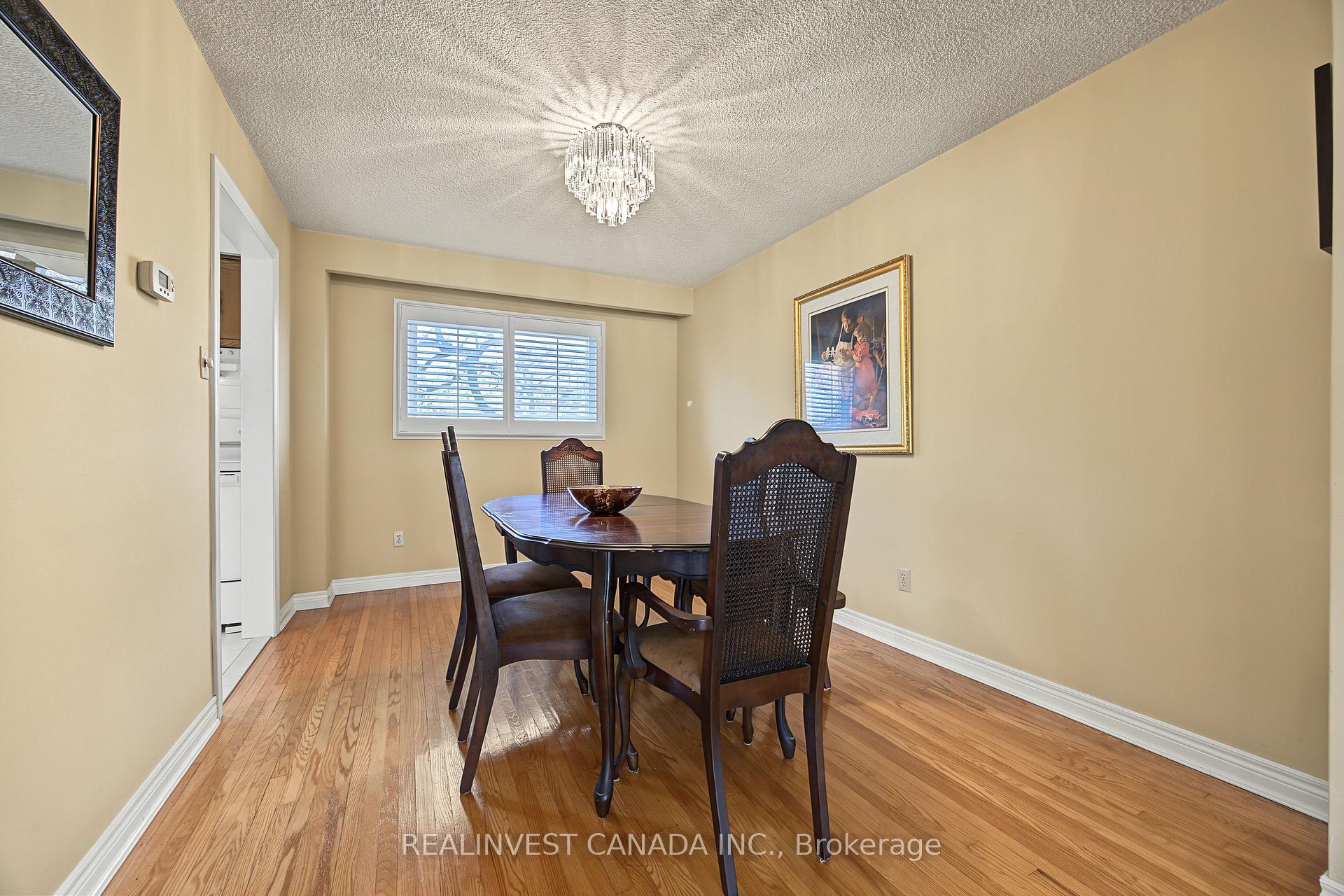 Photo 9 of 196 Weldrick Road W, Richmond Hill, North Richvale — HOMEH