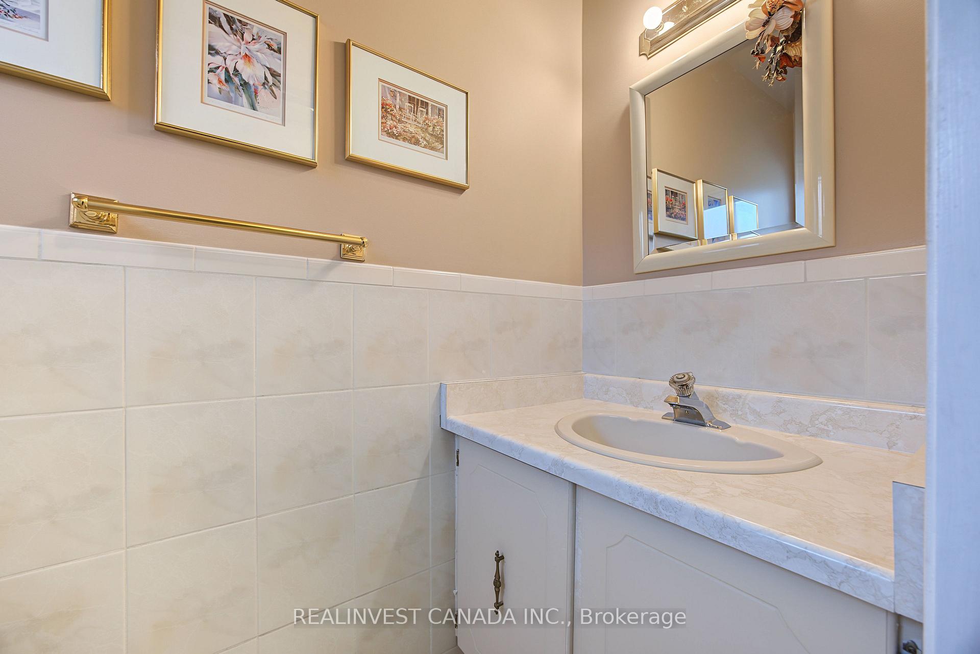 Photo 13 of 196 Weldrick Road W, Richmond Hill, North Richvale — HOMEH