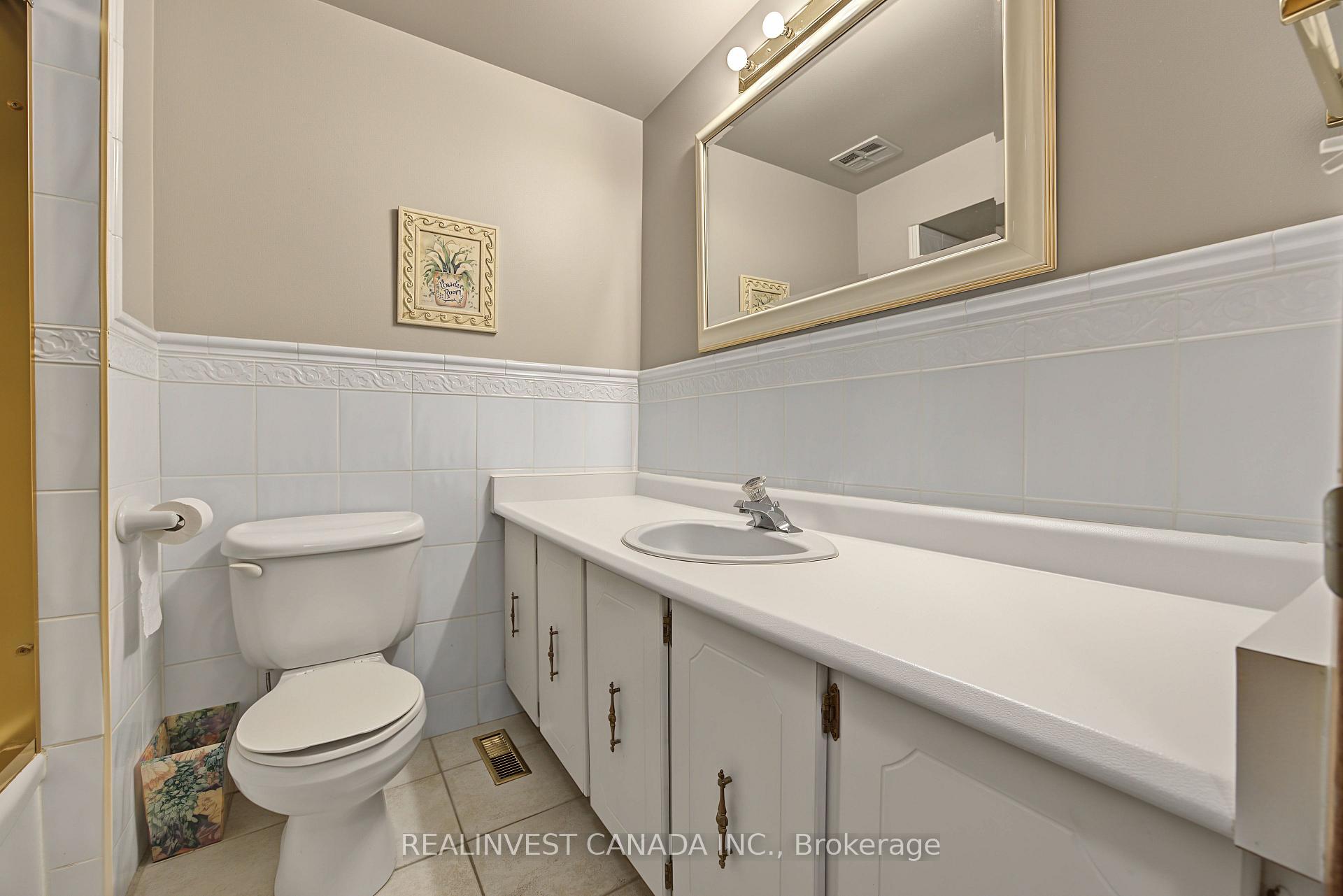 Photo 18 of 196 Weldrick Road W, Richmond Hill, North Richvale — HOMEH