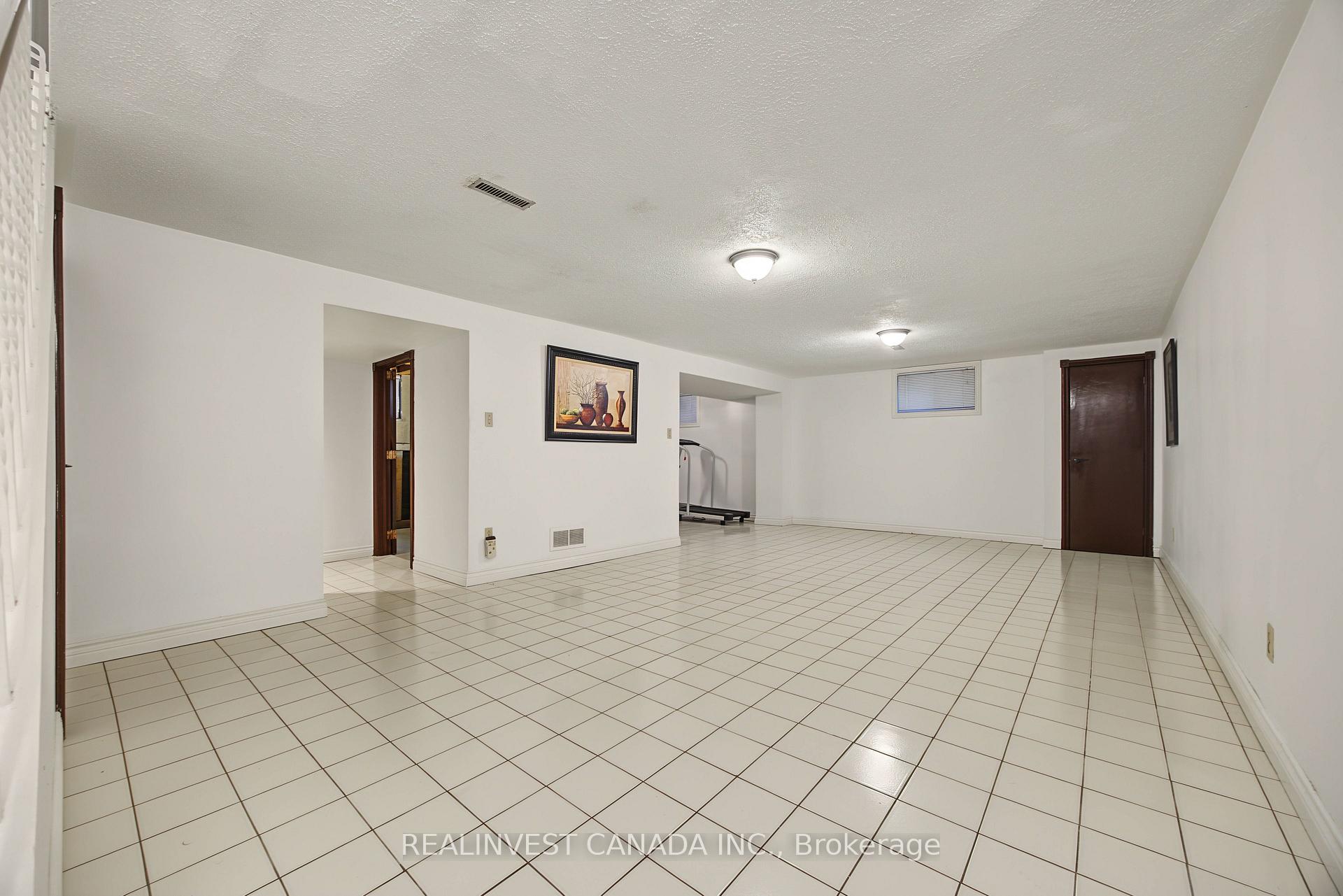 Photo 22 of 196 Weldrick Road W, Richmond Hill, North Richvale — HOMEH