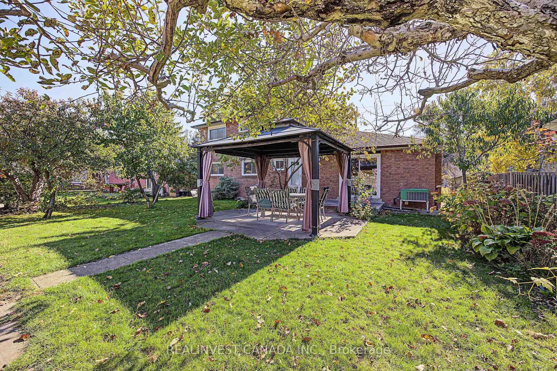 Photo 27 of 196 Weldrick Road W, Richmond Hill, North Richvale — HOMEH