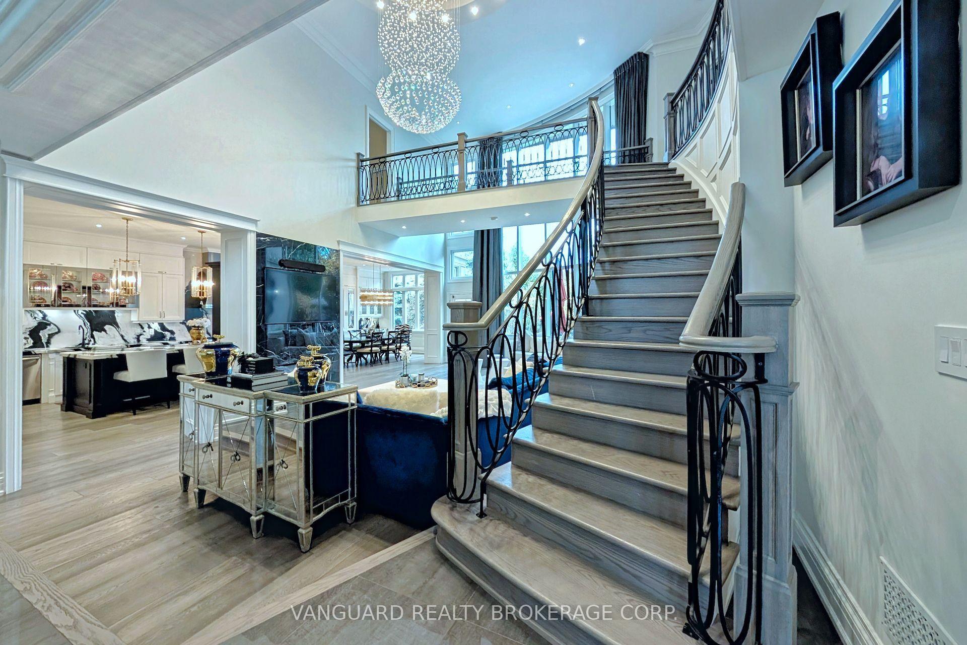 Photo 21 of 197 Treelawn Boulevard, Vaughan, Kleinburg — HOMEH