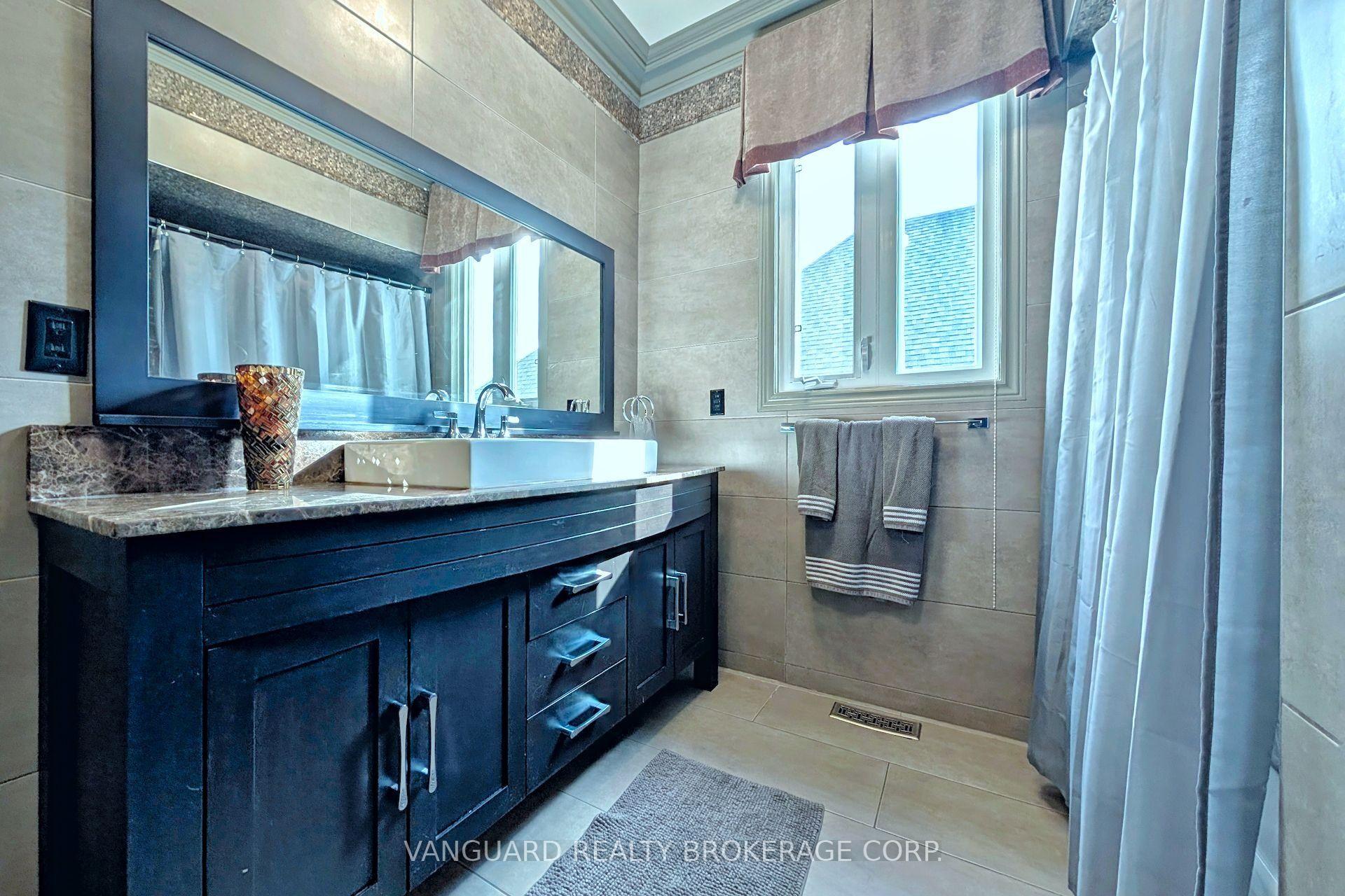 Photo 29 of 197 Treelawn Boulevard, Vaughan, Kleinburg — HOMEH