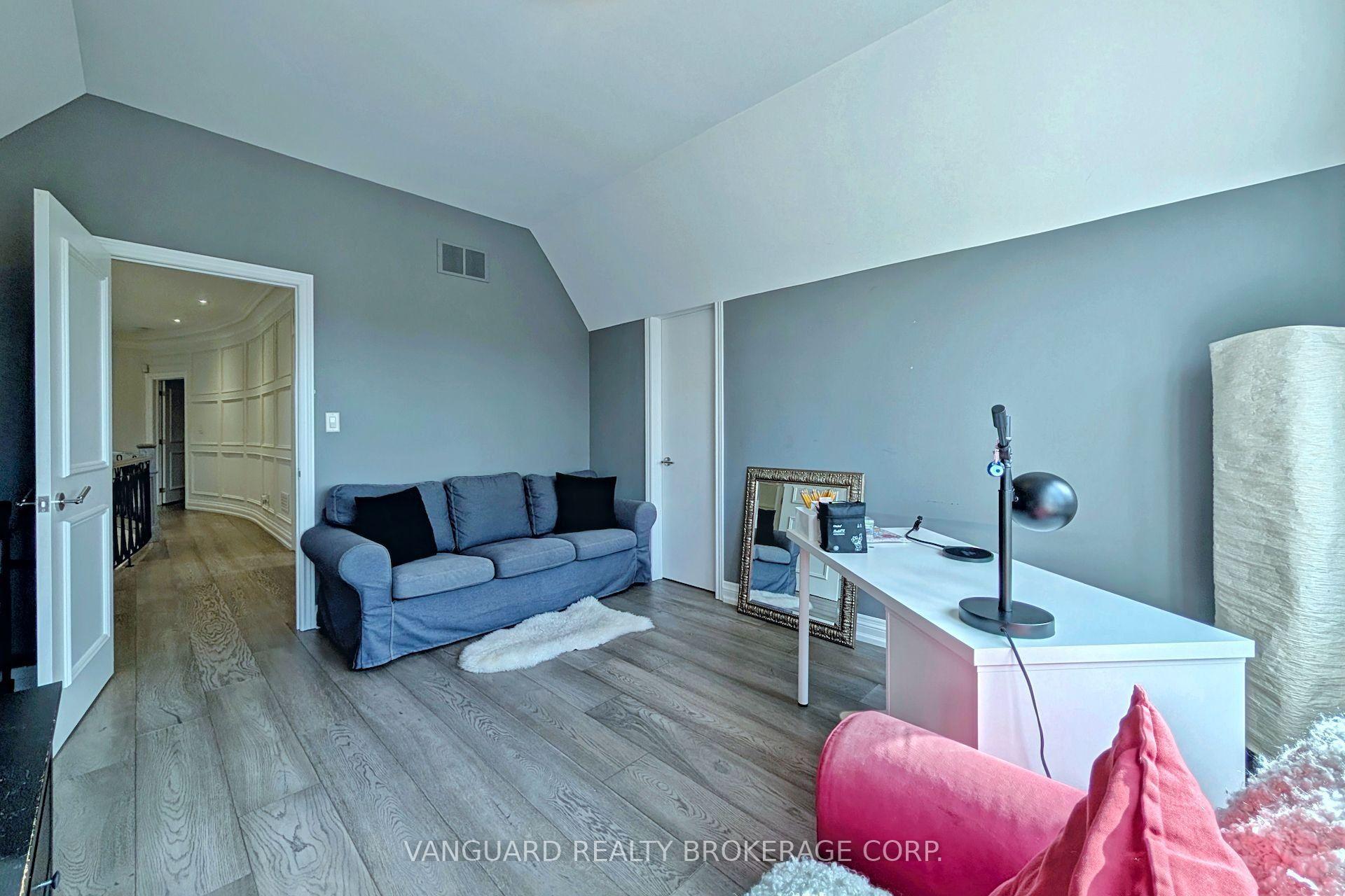 Photo 34 of 197 Treelawn Boulevard, Vaughan, Kleinburg — HOMEH