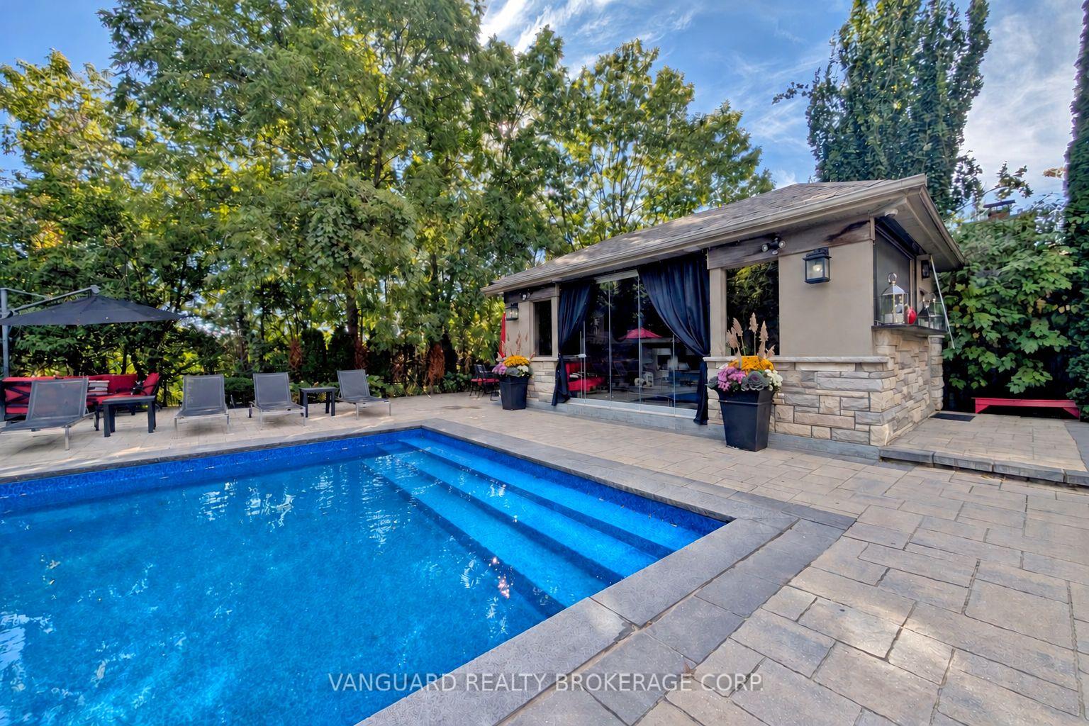 Photo 47 of 197 Treelawn Boulevard, Vaughan, Kleinburg — HOMEH