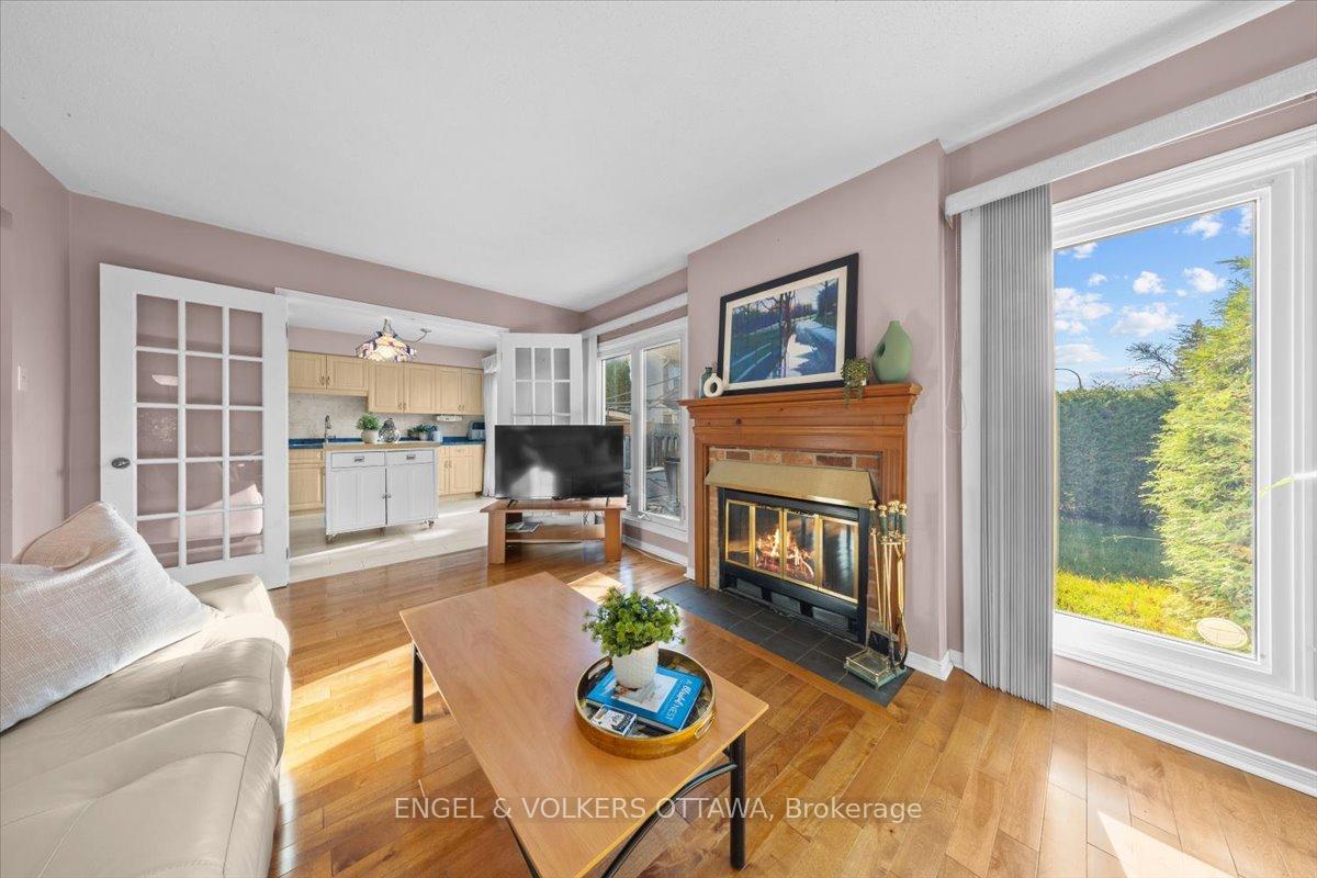 Photo 11 of 1678 Des Perdrix Crescent, Ottawa, Orleans/Sunridge — HOMEH