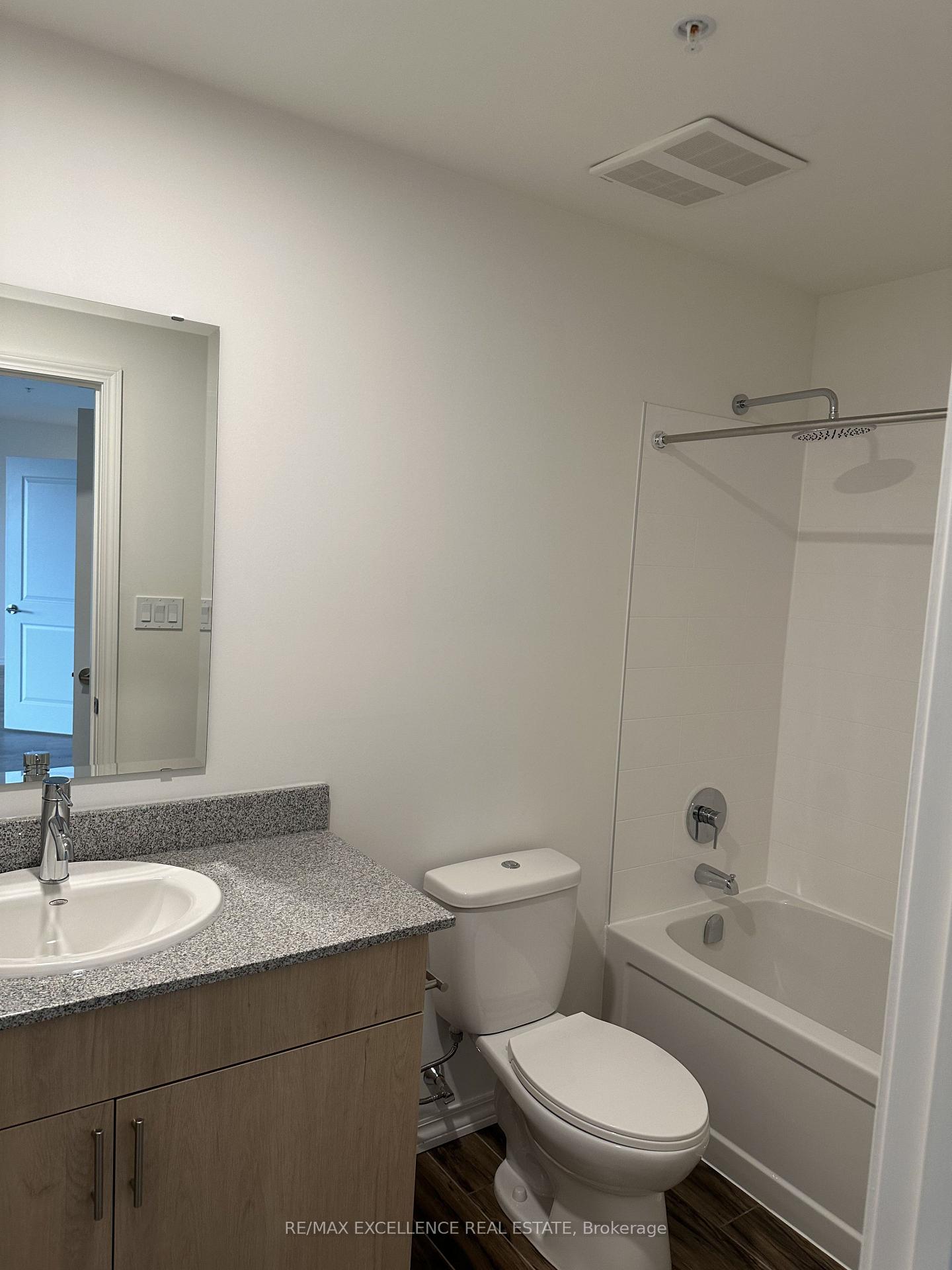 Photo 6 of 1098 Paisley Road, Guelph, Willow West/Sugarbush/West Acres — HOMEH