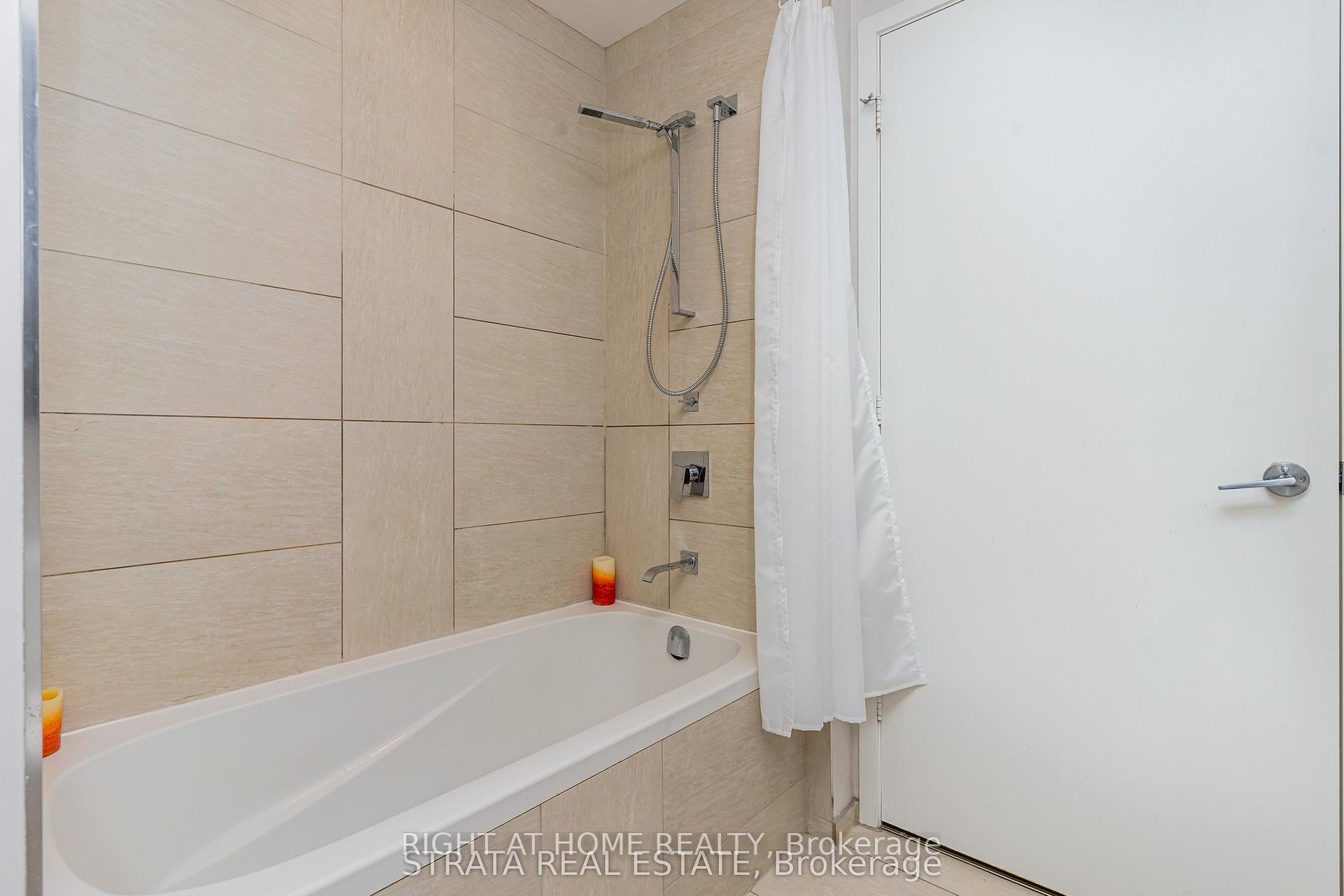 Photo 12 of Unit 4608, 101 Charles Street E, Toronto, Church-Yonge Corridor — HOMEH