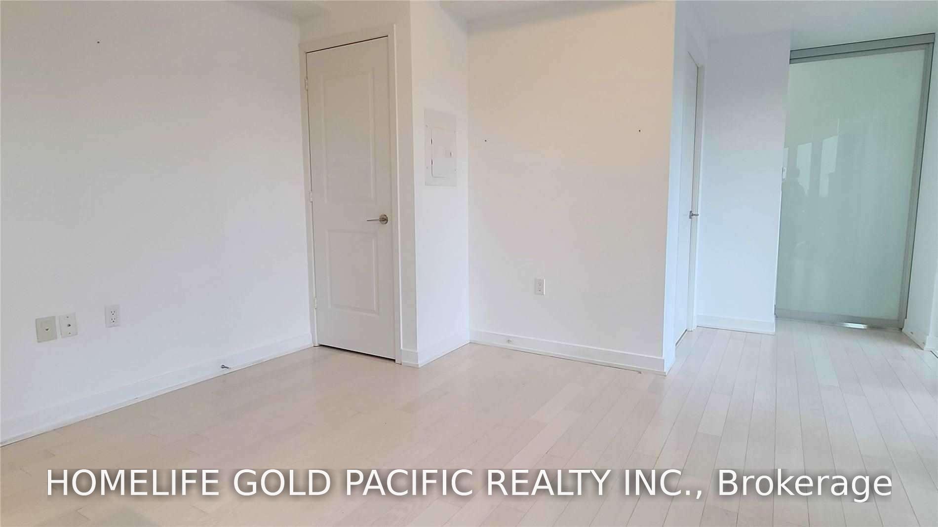 Photo 5 of Unit 1505, 1 The Esplanade Boulevard, Toronto, Waterfront Communities — HOMEH
