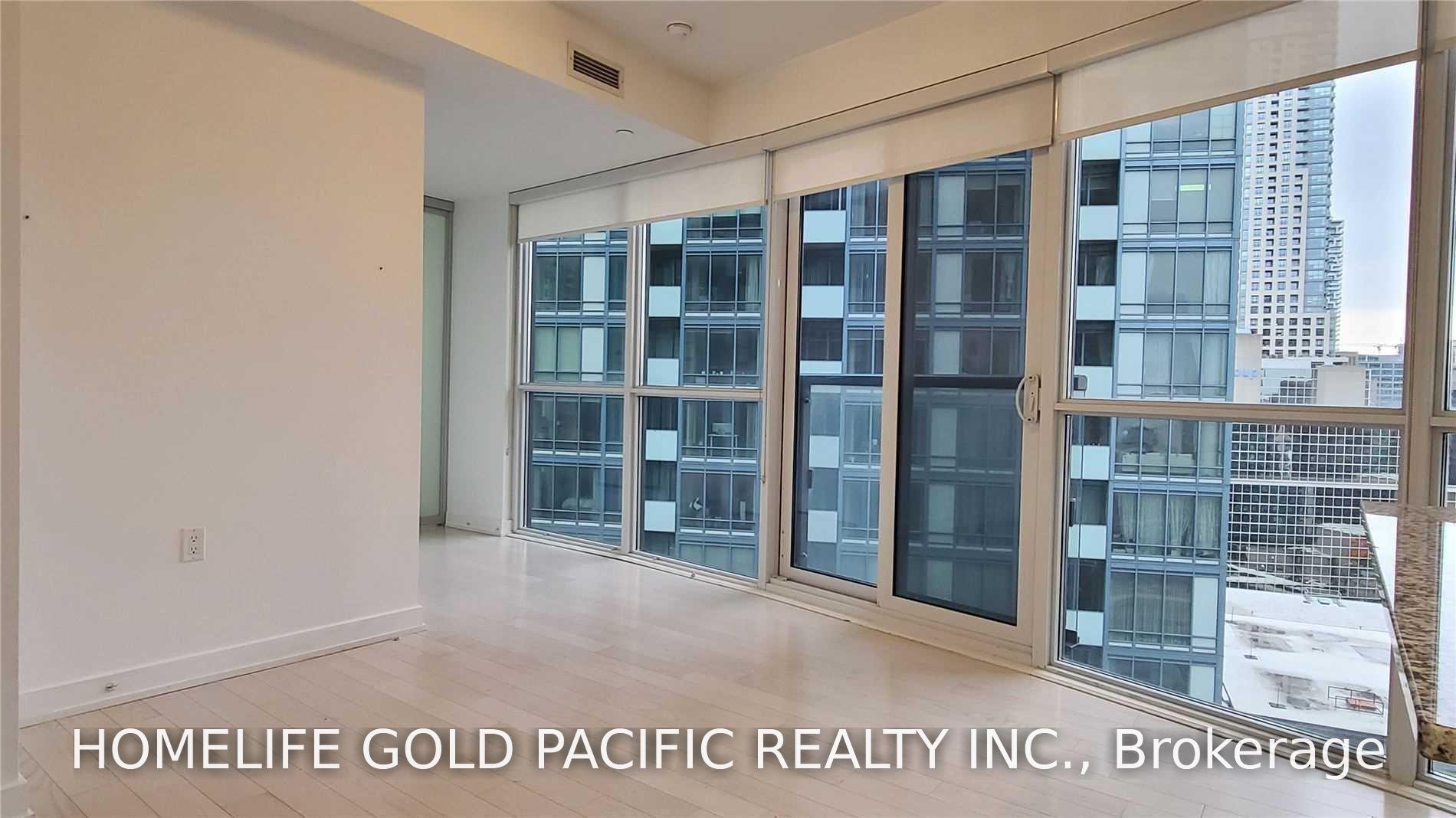 Photo 6 of Unit 1505, 1 The Esplanade Boulevard, Toronto, Waterfront Communities — HOMEH