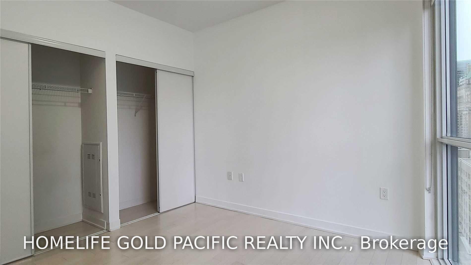 Photo 8 of Unit 1505, 1 The Esplanade Boulevard, Toronto, Waterfront Communities — HOMEH
