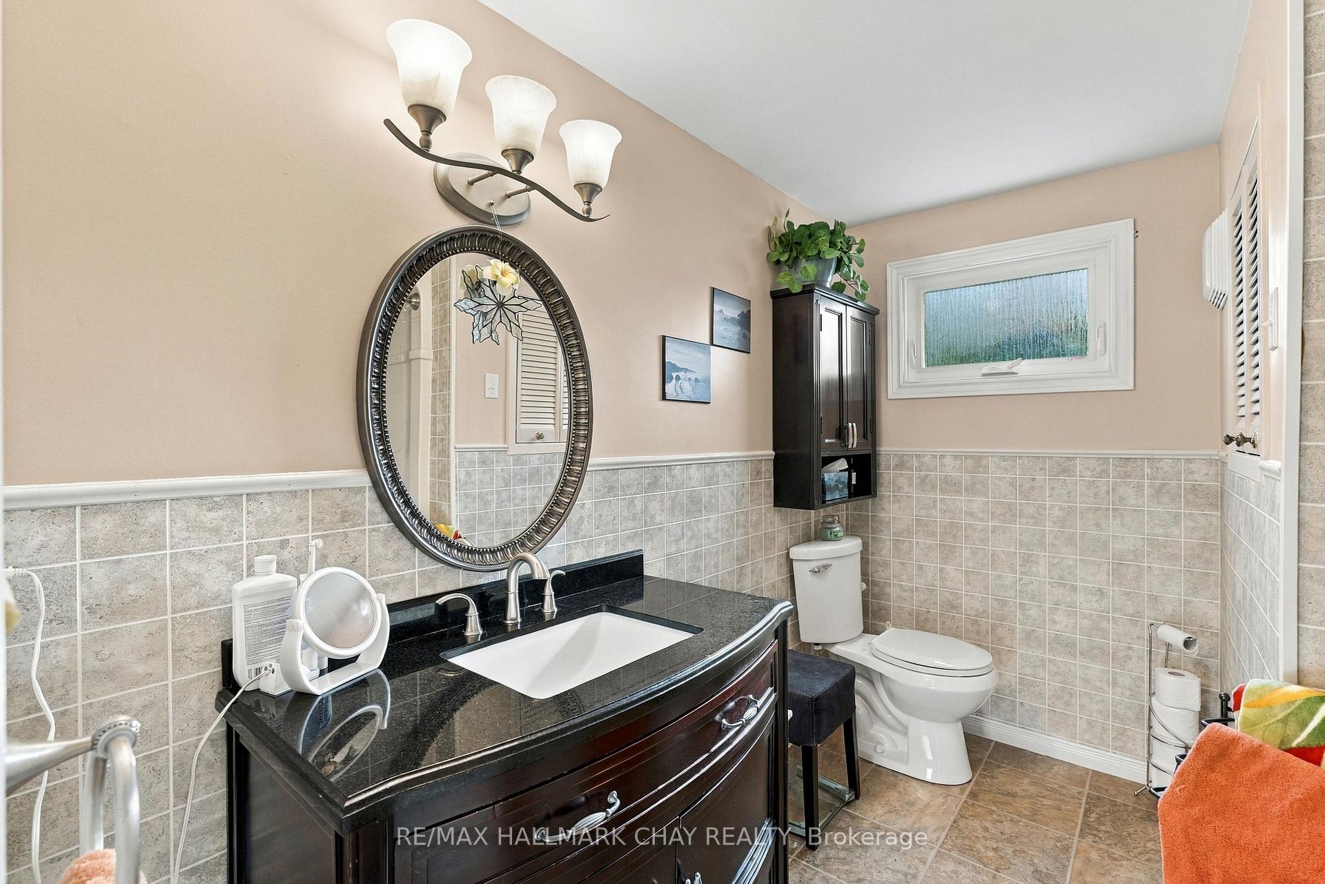 Photo 17 of 17 Wells Crescent, Barrie, Sunnidale — HOMEH