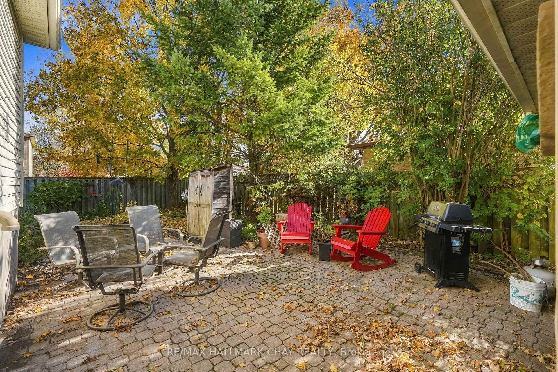 Photo 37 of 17 Wells Crescent, Barrie, Sunnidale — HOMEH