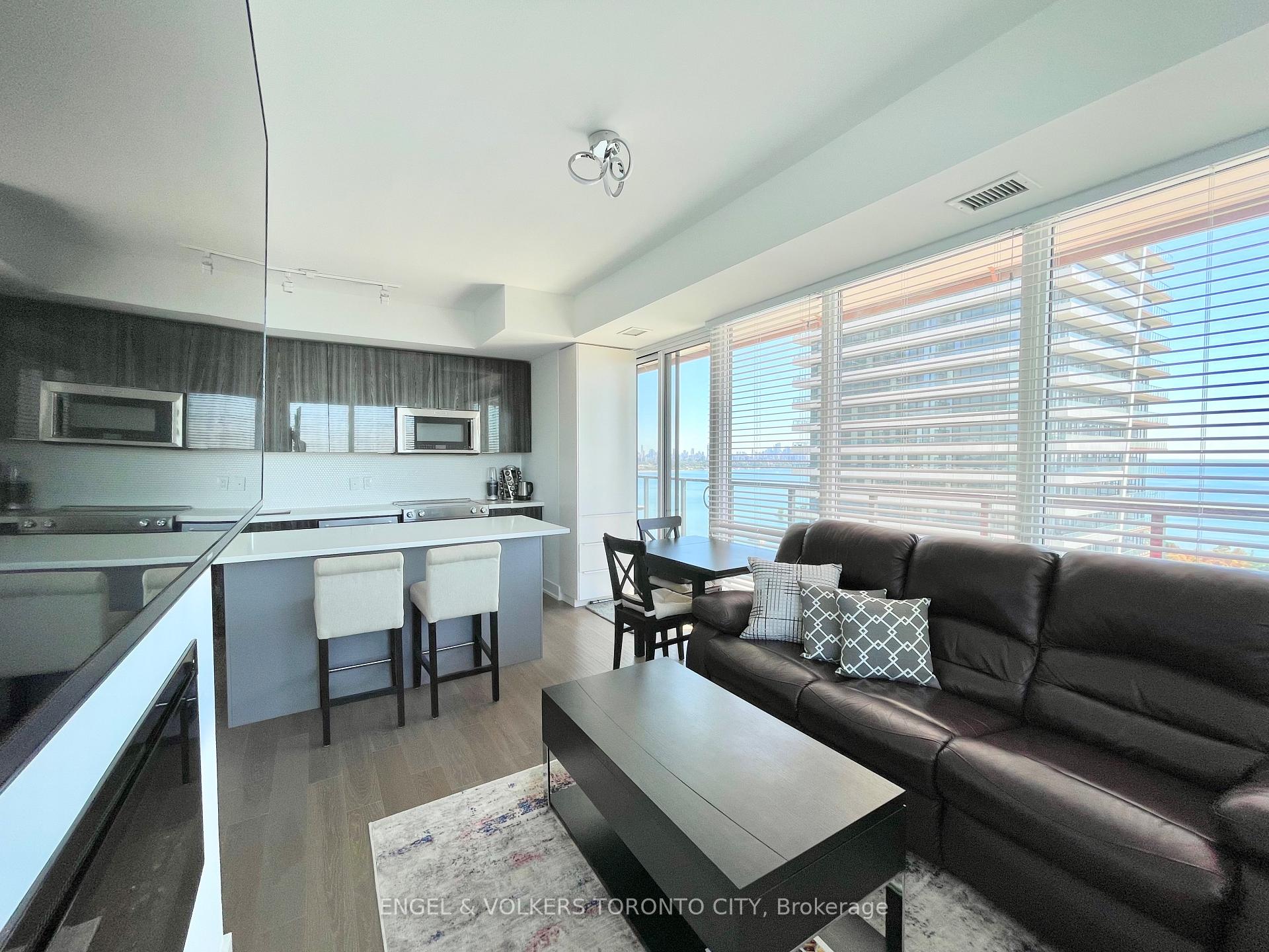 Photo 6 of Unit 2118, 30 Shore Breeze Drive, Etobicoke, Mimico — HOMEH