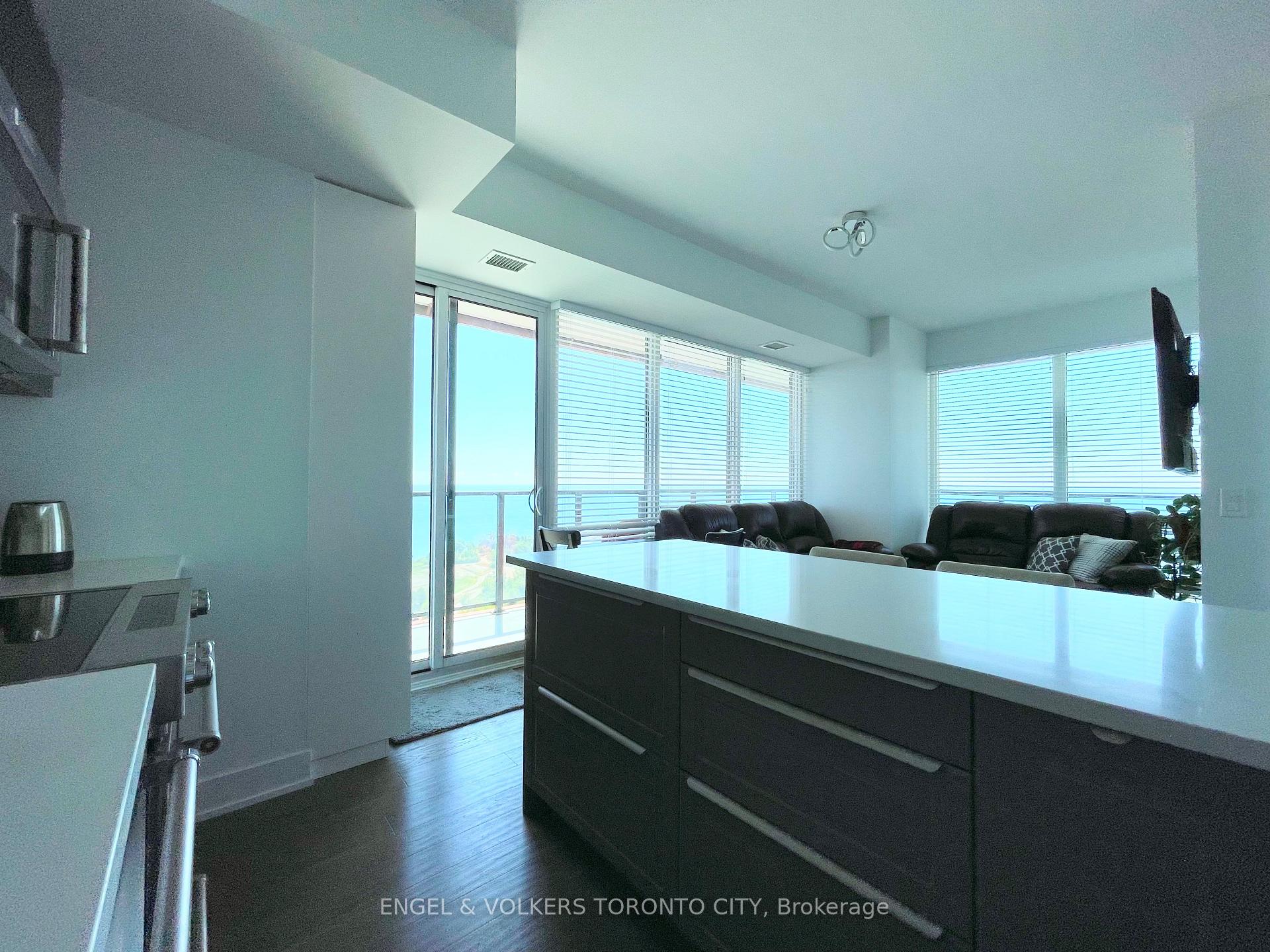 Photo 11 of Unit 2118, 30 Shore Breeze Drive, Etobicoke, Mimico — HOMEH