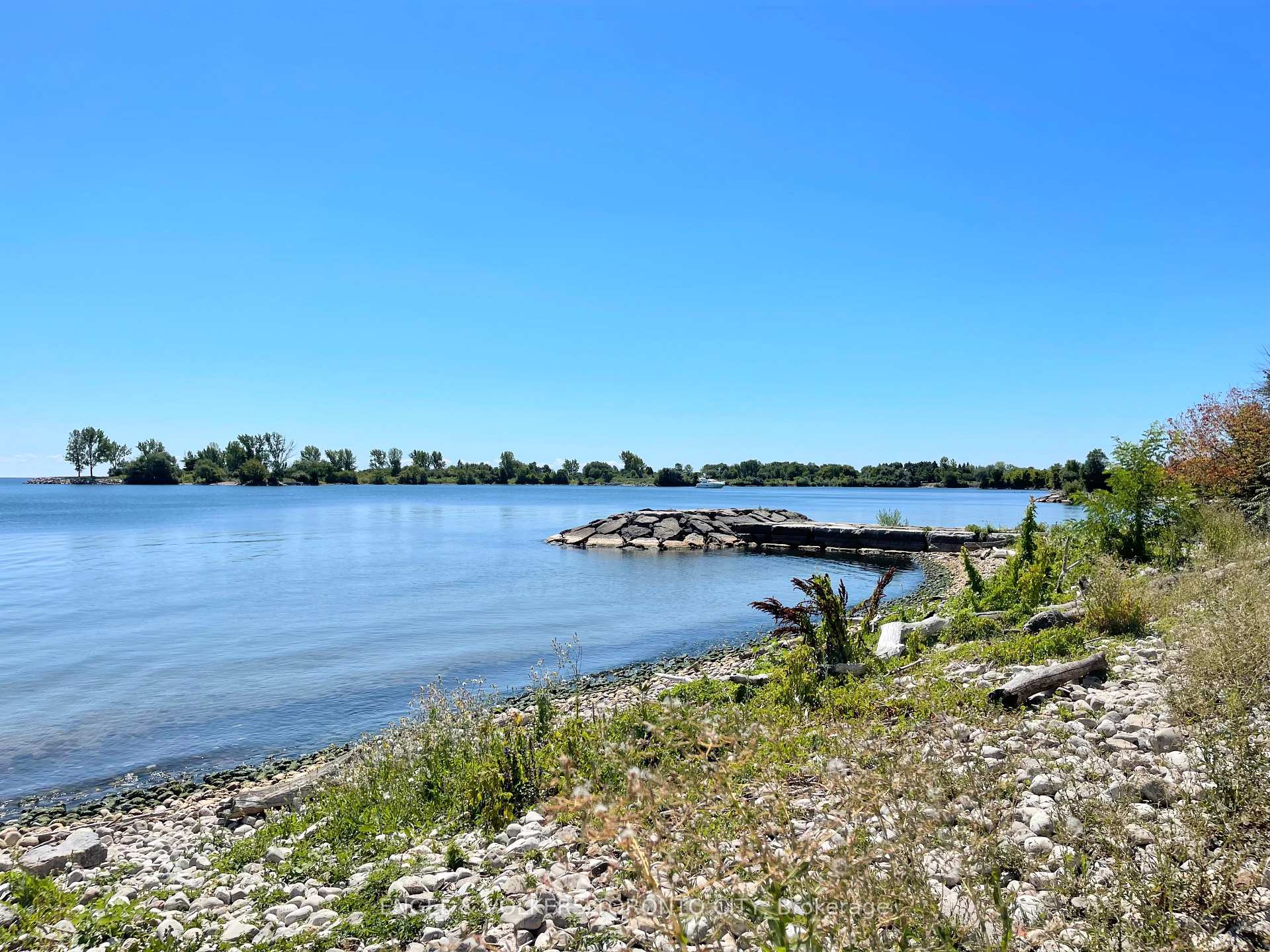 Photo 32 of Unit 2118, 30 Shore Breeze Drive, Etobicoke, Mimico — HOMEH
