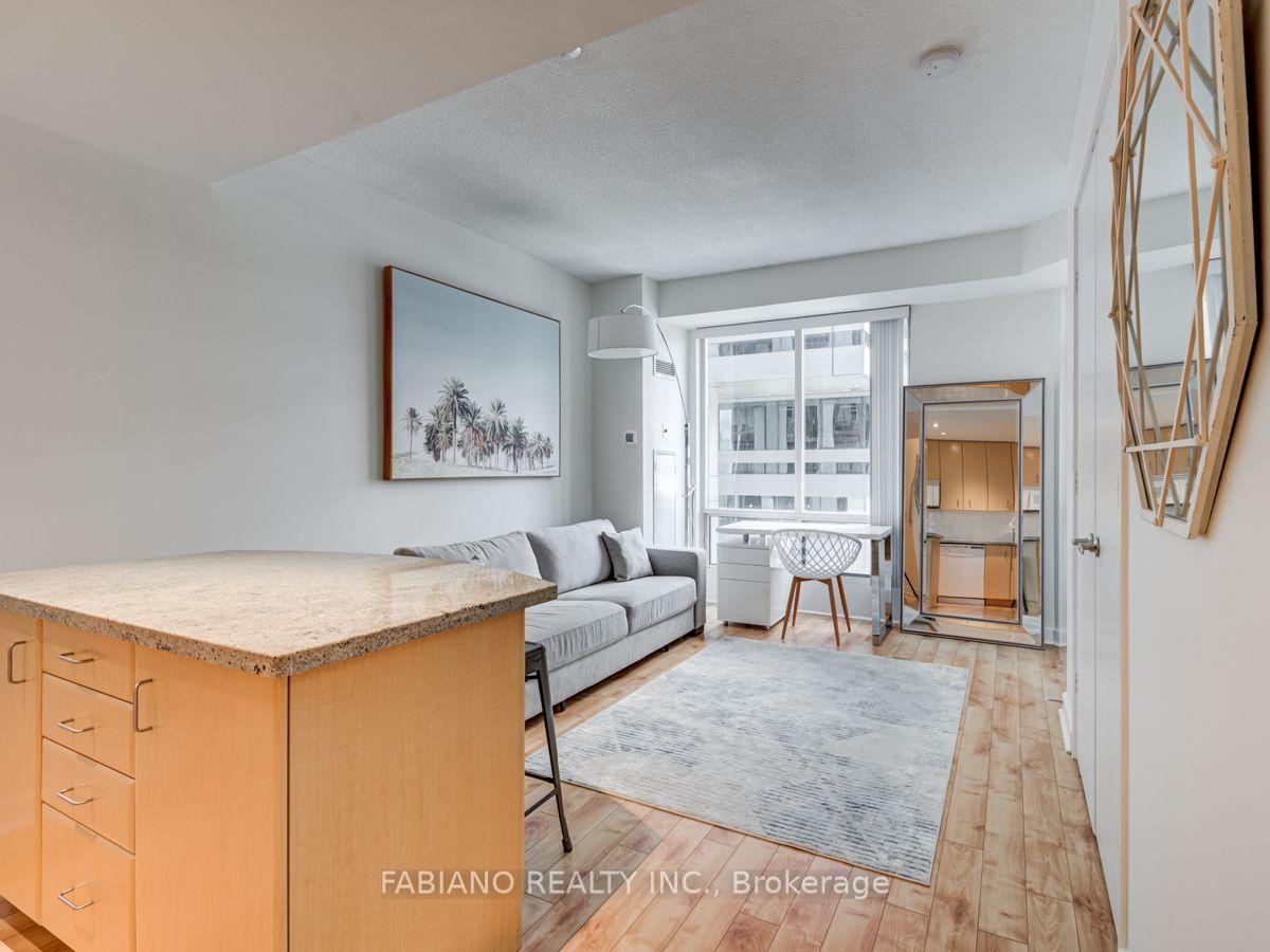 Photo 6 of Unit 409, 85 Bloor Street E, Toronto, Church-Yonge Corridor — HOMEH