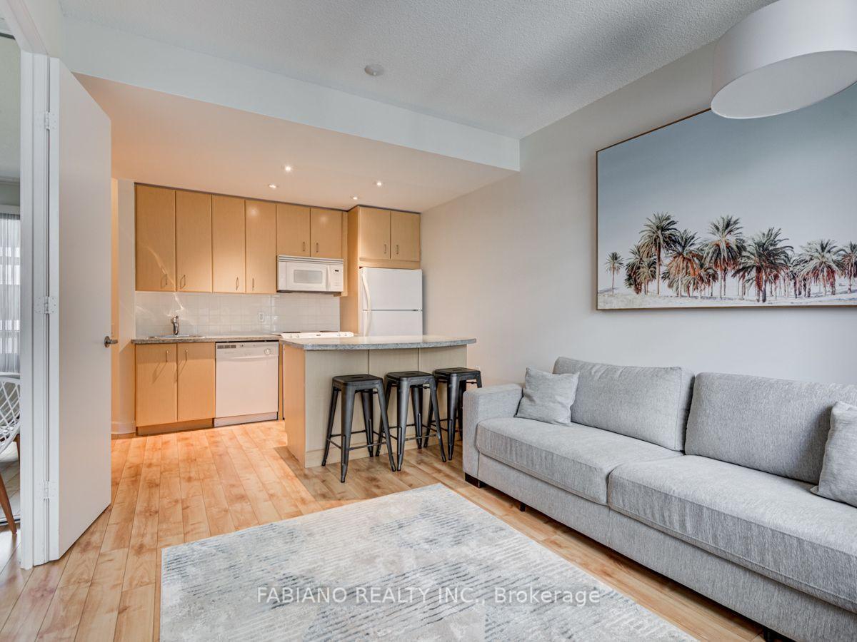Photo 12 of Unit 409, 85 Bloor Street E, Toronto, Church-Yonge Corridor — HOMEH