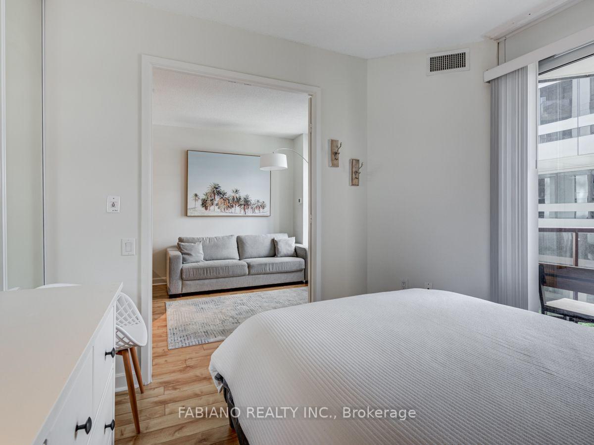 Photo 16 of Unit 409, 85 Bloor Street E, Toronto, Church-Yonge Corridor — HOMEH