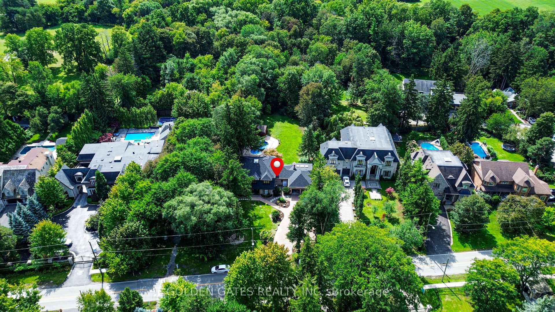 Photo 5 of 83 Elgin Street, Markham, Thornhill — HOMEH