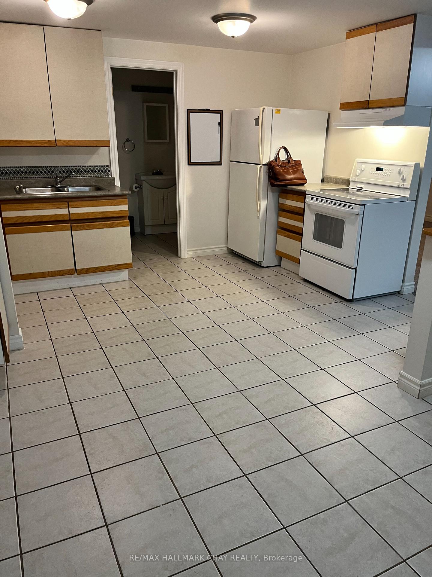 Photo 1 of Unit Basement, 6 Trask Drive, Barrie, Ardagh — HOMEH