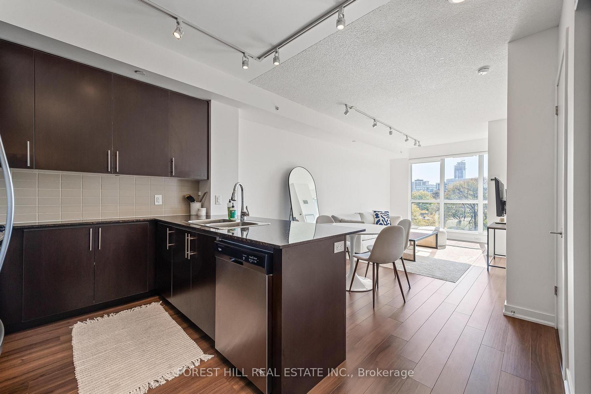 Photo 6 of Unit 505, 60 Berwick Avenue, Toronto, Yonge-Eglinton — HOMEH