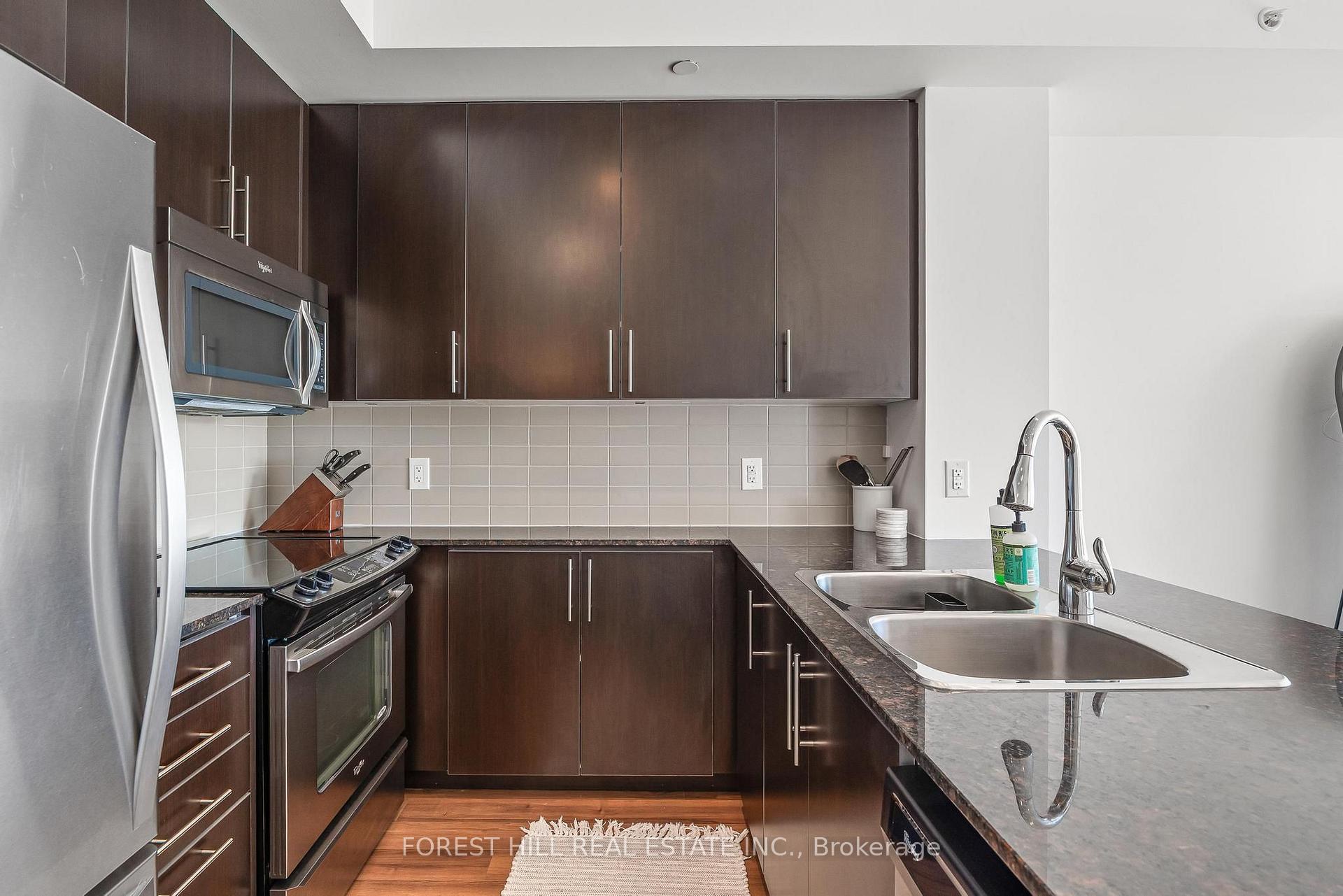 Photo 7 of Unit 505, 60 Berwick Avenue, Toronto, Yonge-Eglinton — HOMEH