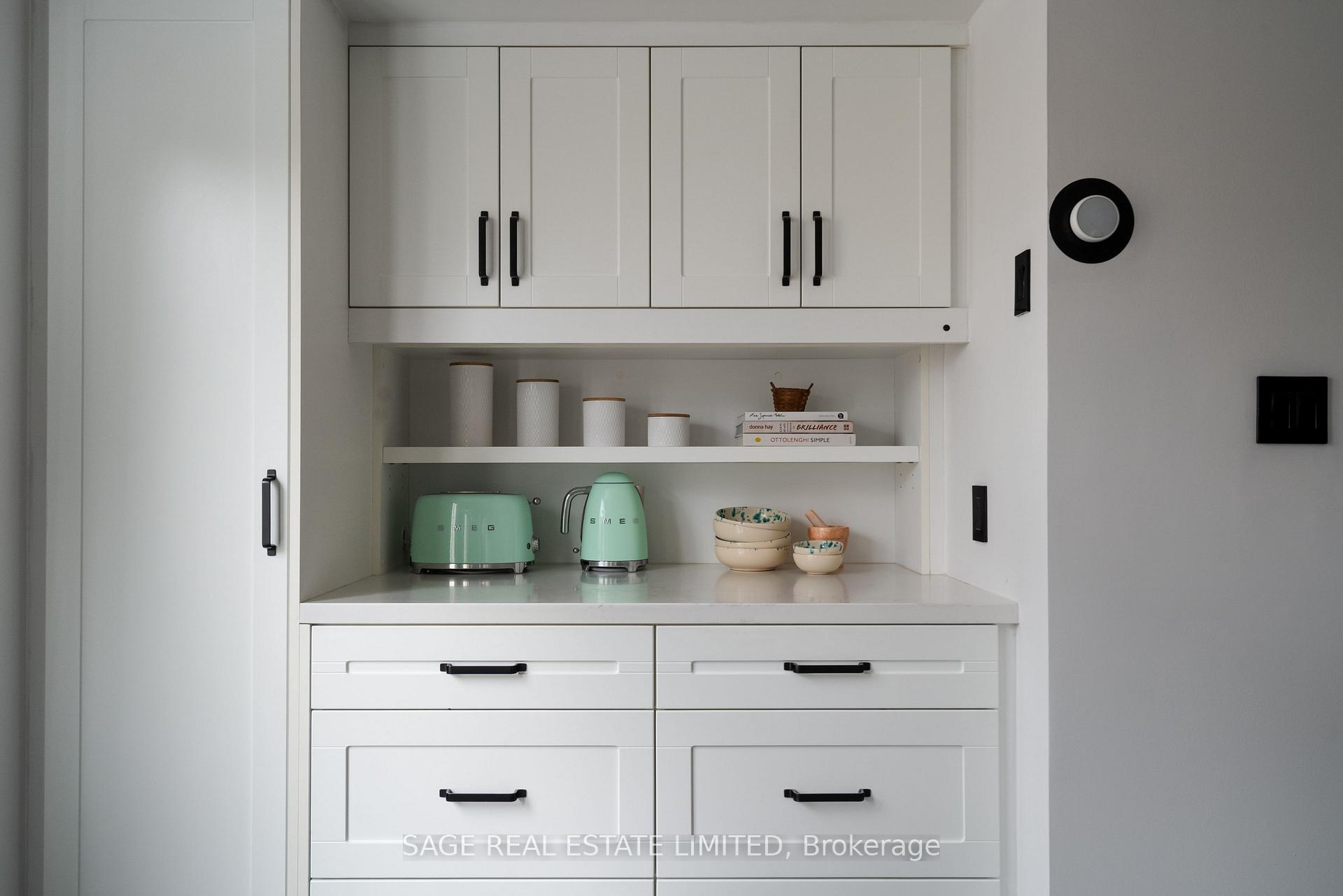 Photo 4 of Unit 2603, 12 Sudbury Street, Toronto, Niagara — HOMEH