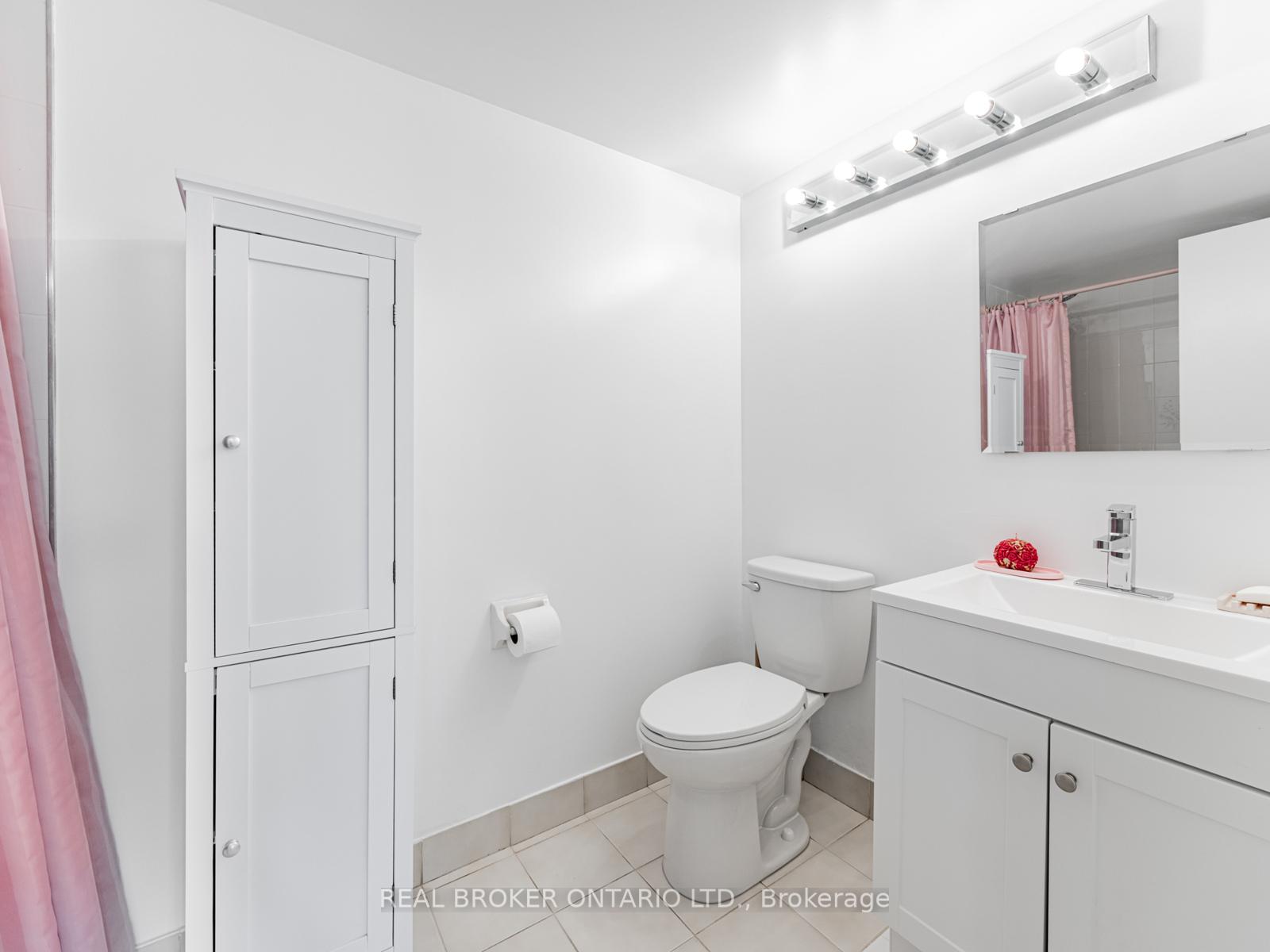 Photo 18 of Unit 805, 20 Baif Boulevard, Richmond Hill, North Richvale — HOMEH