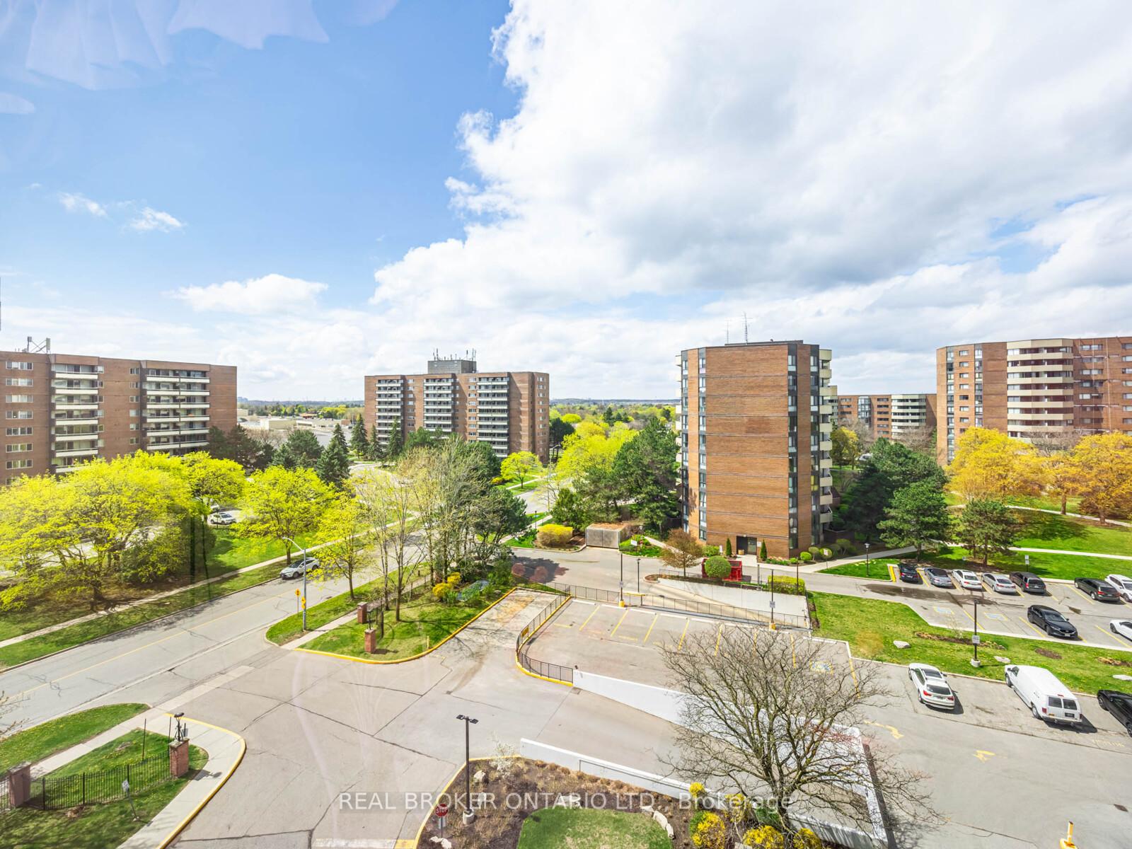 Photo 23 of Unit 805, 20 Baif Boulevard, Richmond Hill, North Richvale — HOMEH
