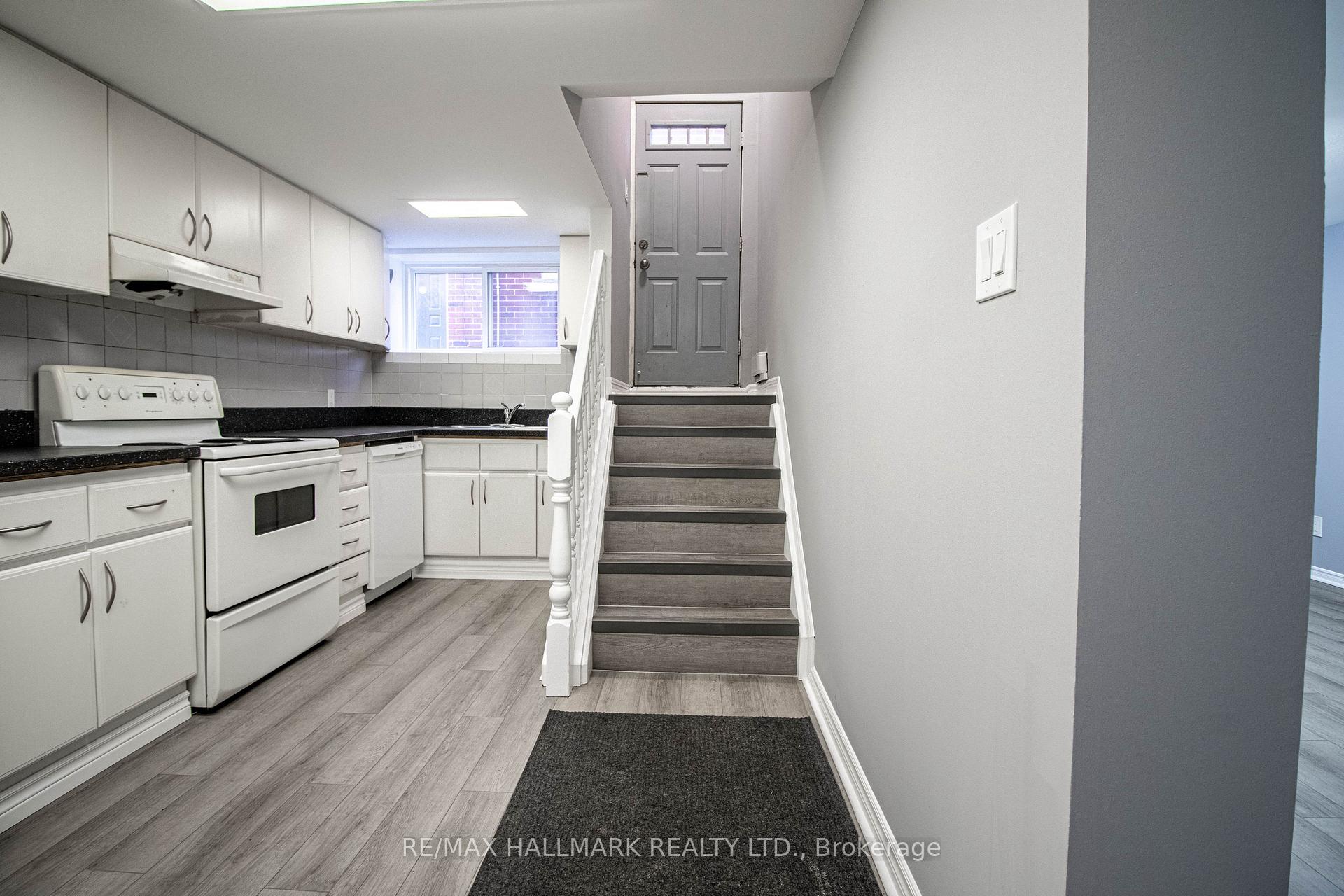 Photo 2 of Unit 300, 123 Dunn Avenue, Toronto, South Parkdale — HOMEH