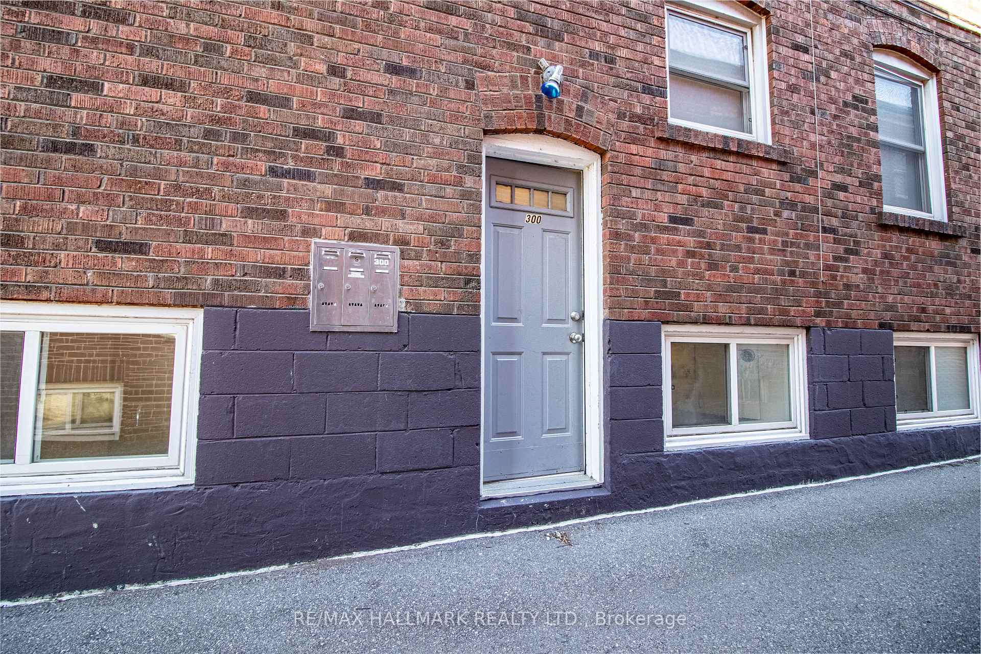 Photo 11 of Unit 300, 123 Dunn Avenue, Toronto, South Parkdale — HOMEH