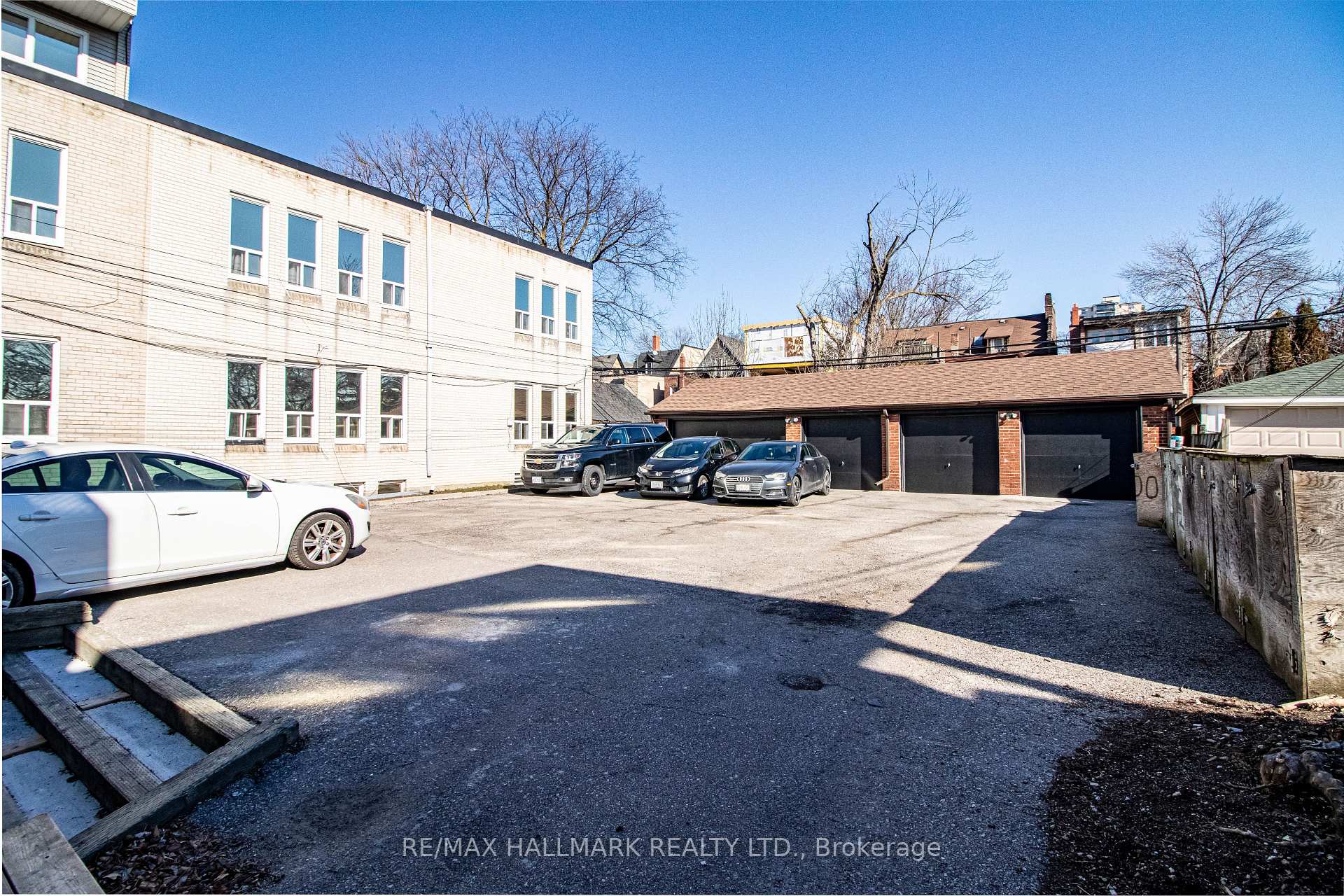 Photo 12 of Unit 300, 123 Dunn Avenue, Toronto, South Parkdale — HOMEH