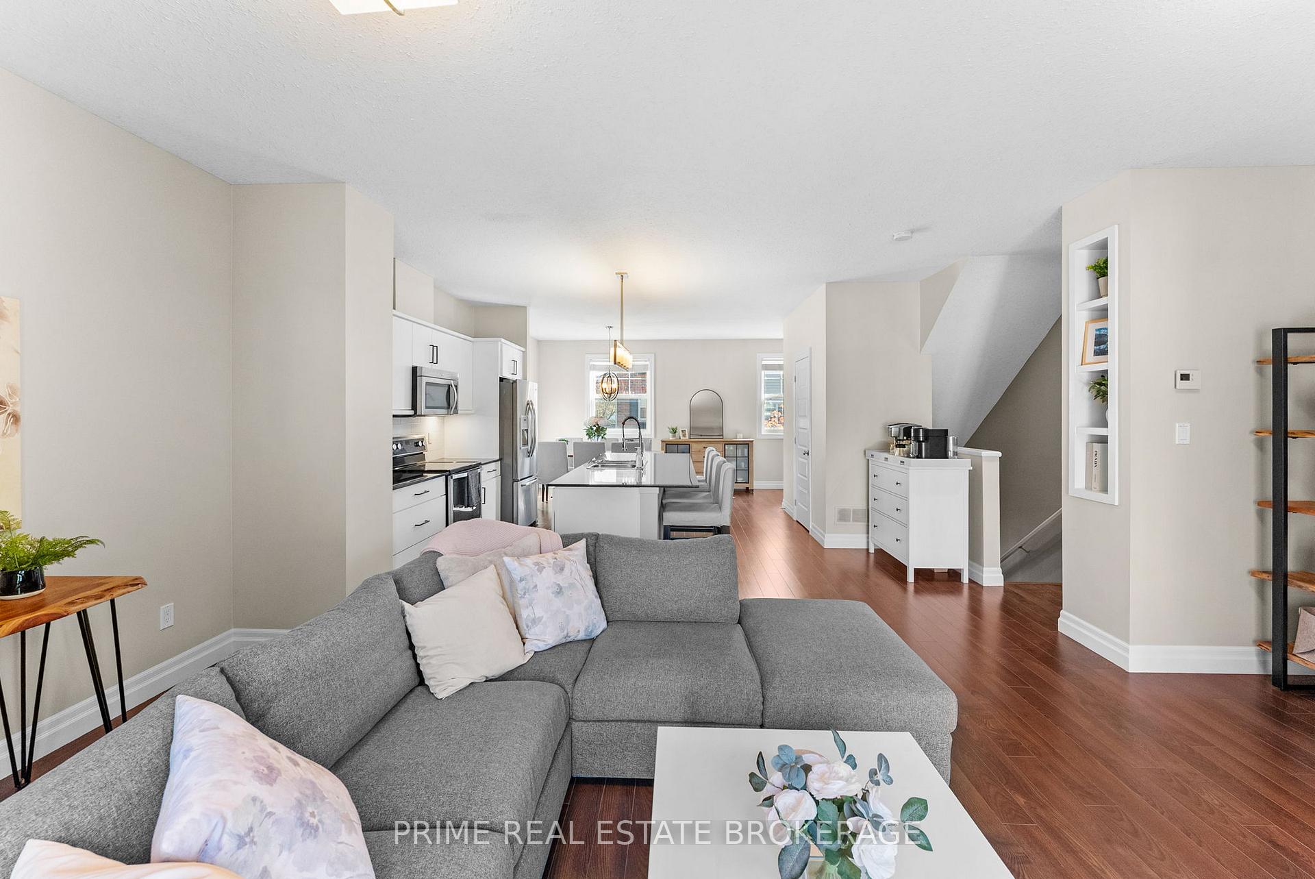 Photo 9 of Unit 4, 1850 Beaverbrook Avenue, London, North N — HOMEH