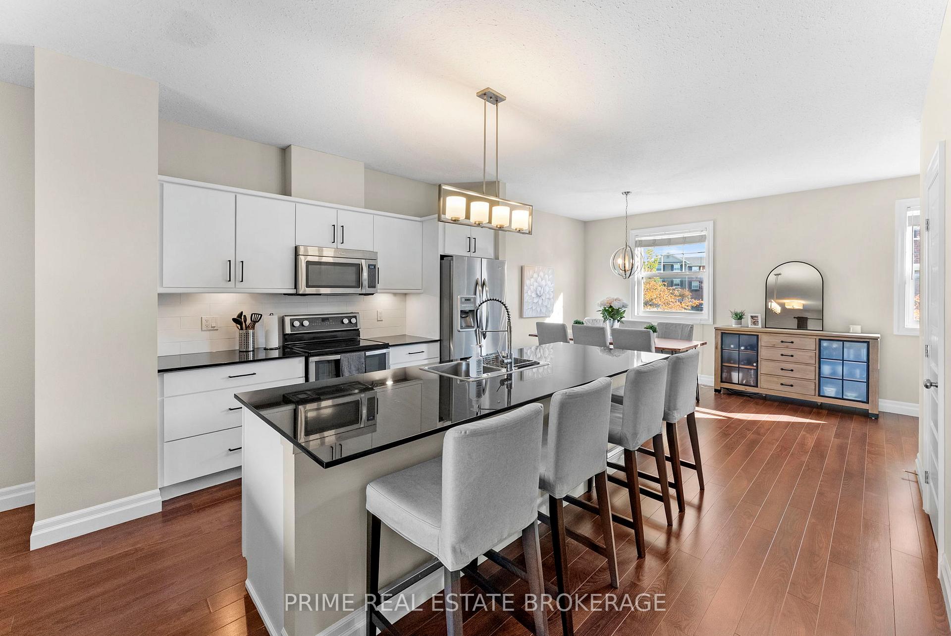 Photo 11 of Unit 4, 1850 Beaverbrook Avenue, London, North N — HOMEH