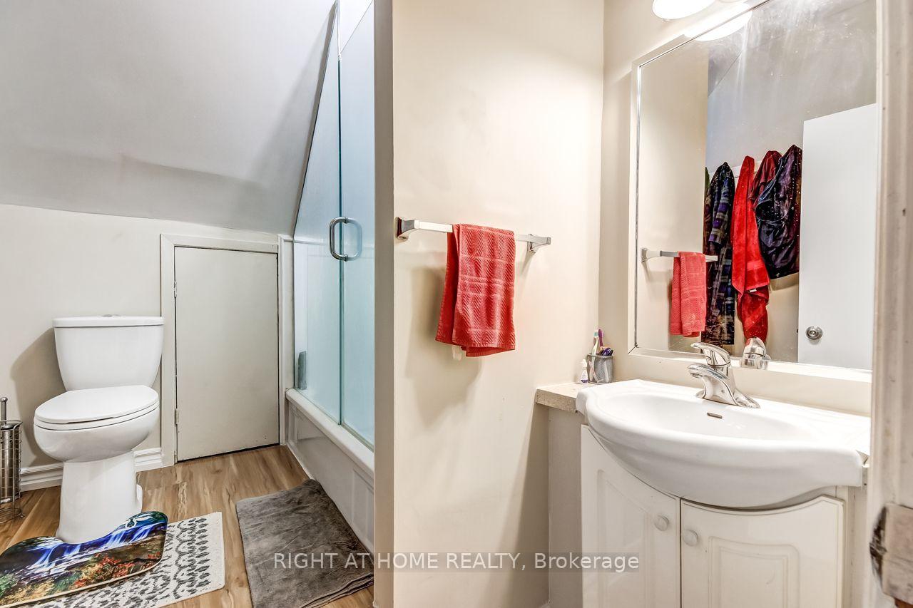 Photo 28 of Unit 1, 106 High Street, London, South F — HOMEH