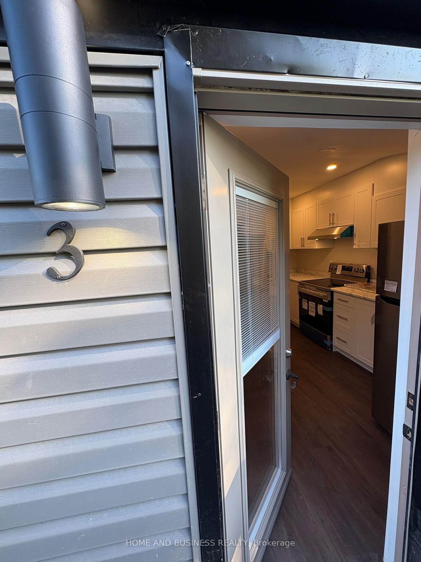 Photo 1 of Unit 3, 38 River Drive, Halton Hills, Georgetown — HOMEH