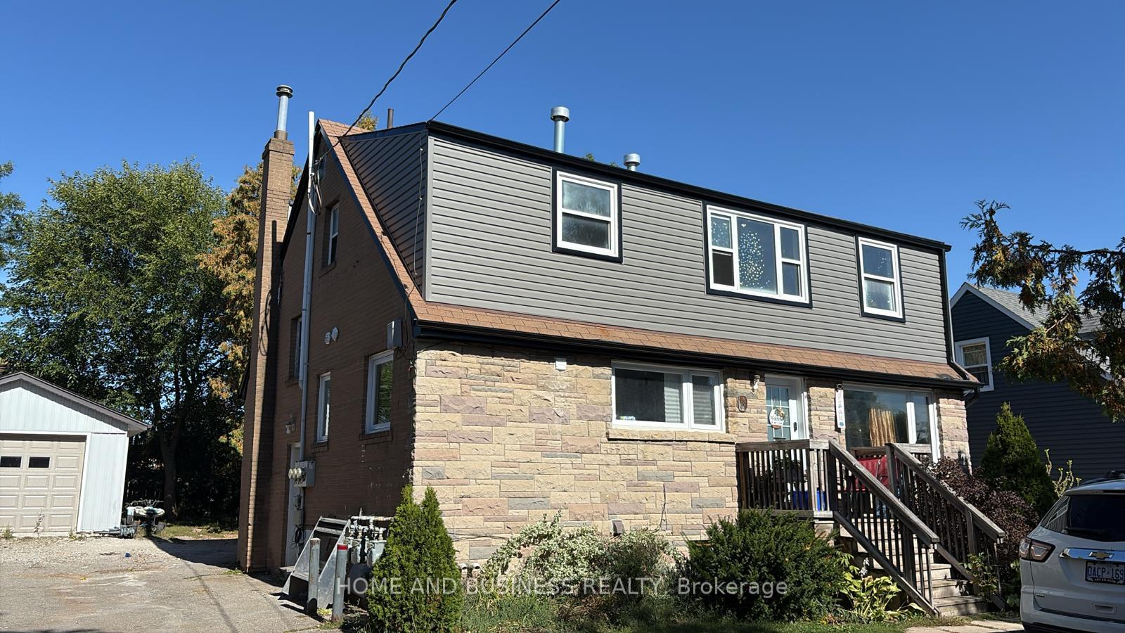Photo 2 of Unit 3, 38 River Drive, Halton Hills, Georgetown — HOMEH