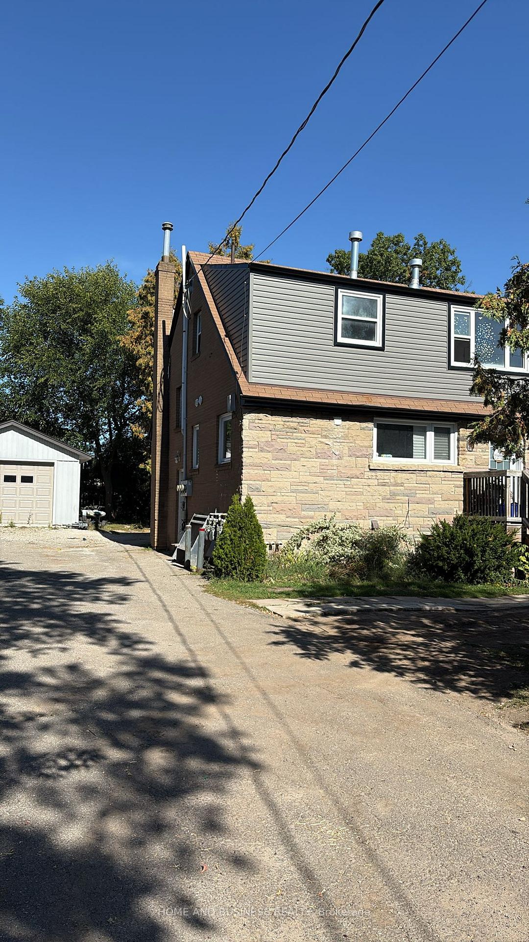 Photo 3 of Unit 3, 38 River Drive, Halton Hills, Georgetown — HOMEH