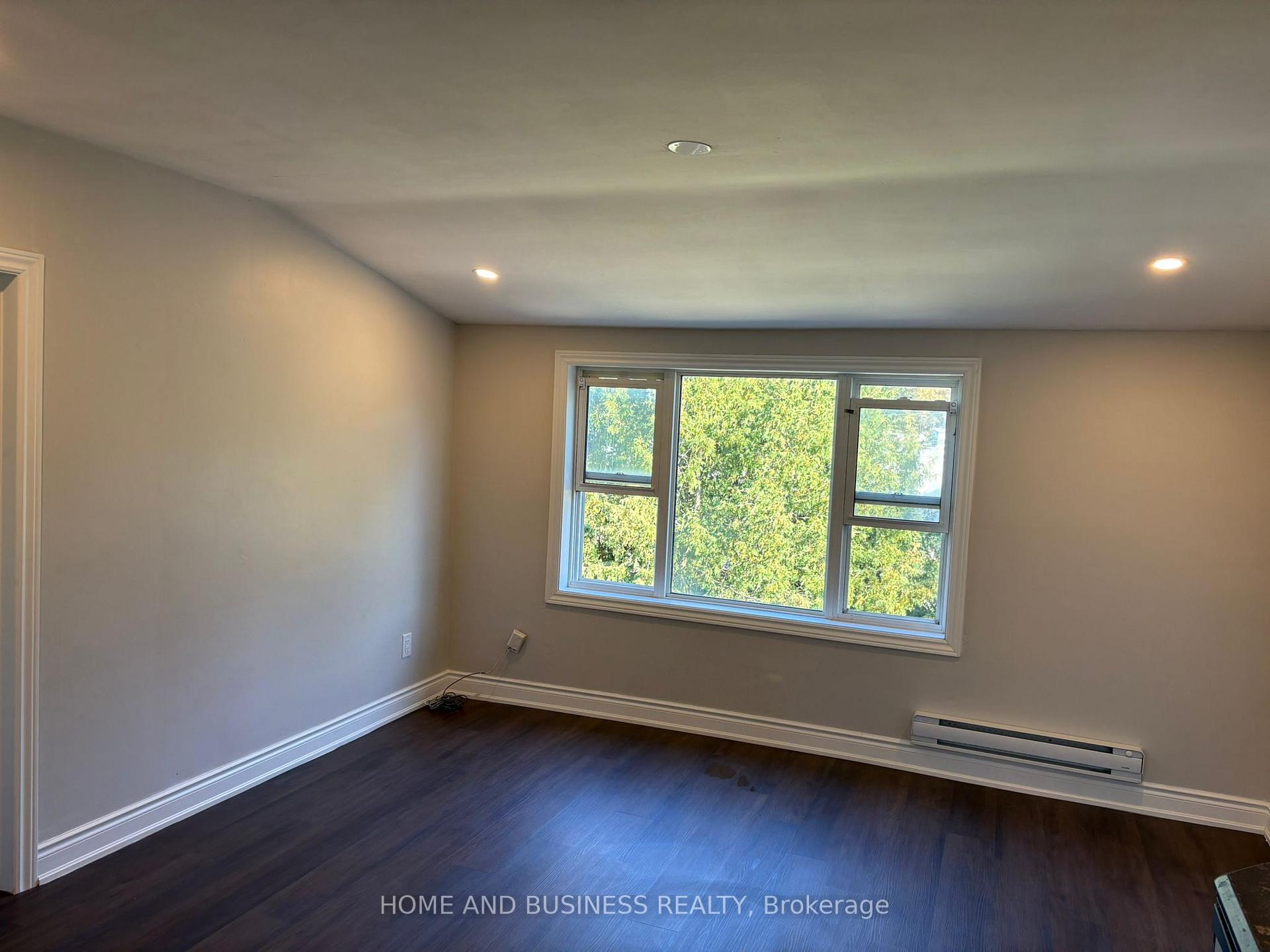 Photo 29 of Unit 3, 38 River Drive, Halton Hills, Georgetown — HOMEH