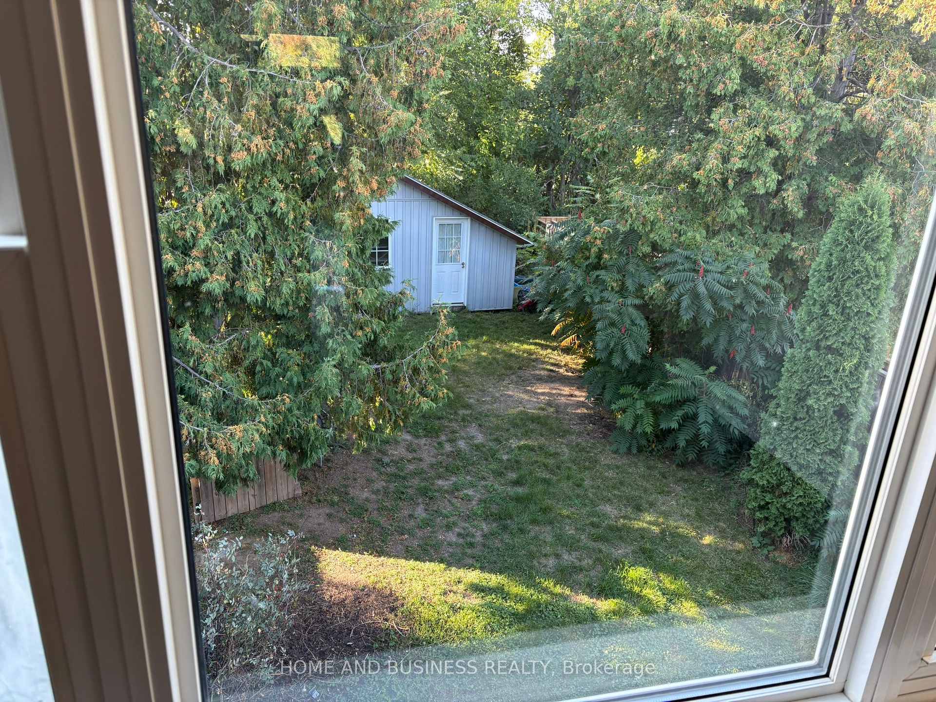 Photo 38 of Unit 3, 38 River Drive, Halton Hills, Georgetown — HOMEH