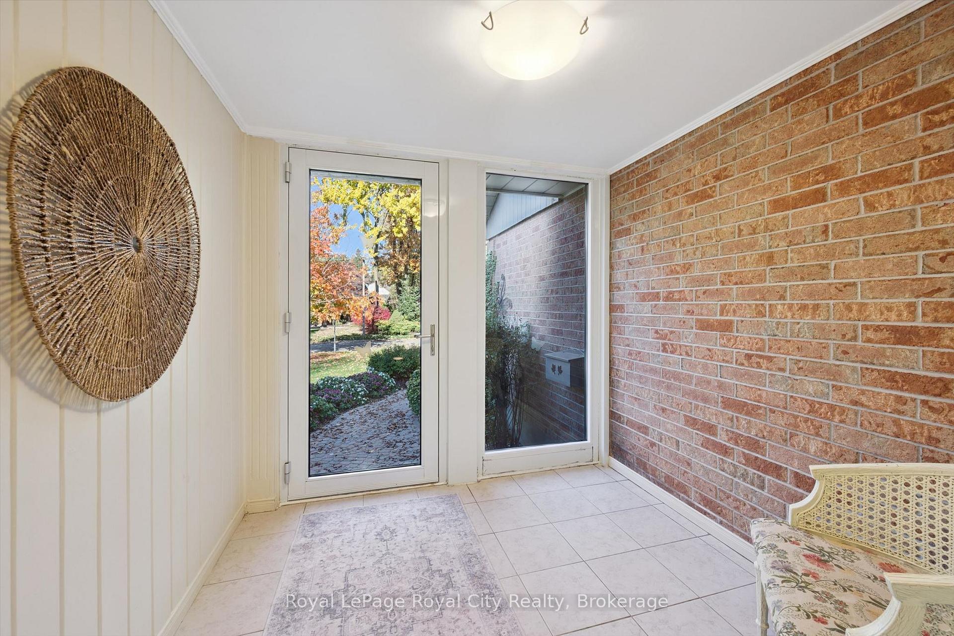 Photo 6 of 83 Wimbledon Road, Guelph, Willow West/Sugarbush/West Acres — HOMEH