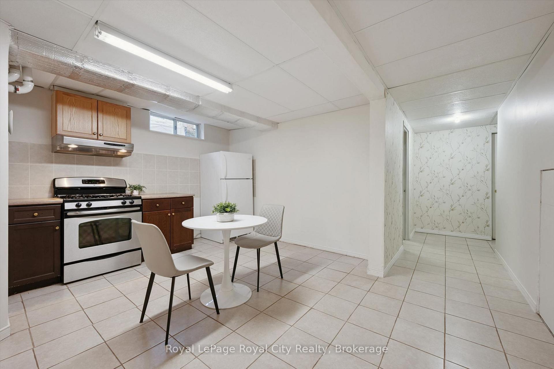 Photo 35 of 83 Wimbledon Road, Guelph, Willow West/Sugarbush/West Acres — HOMEH